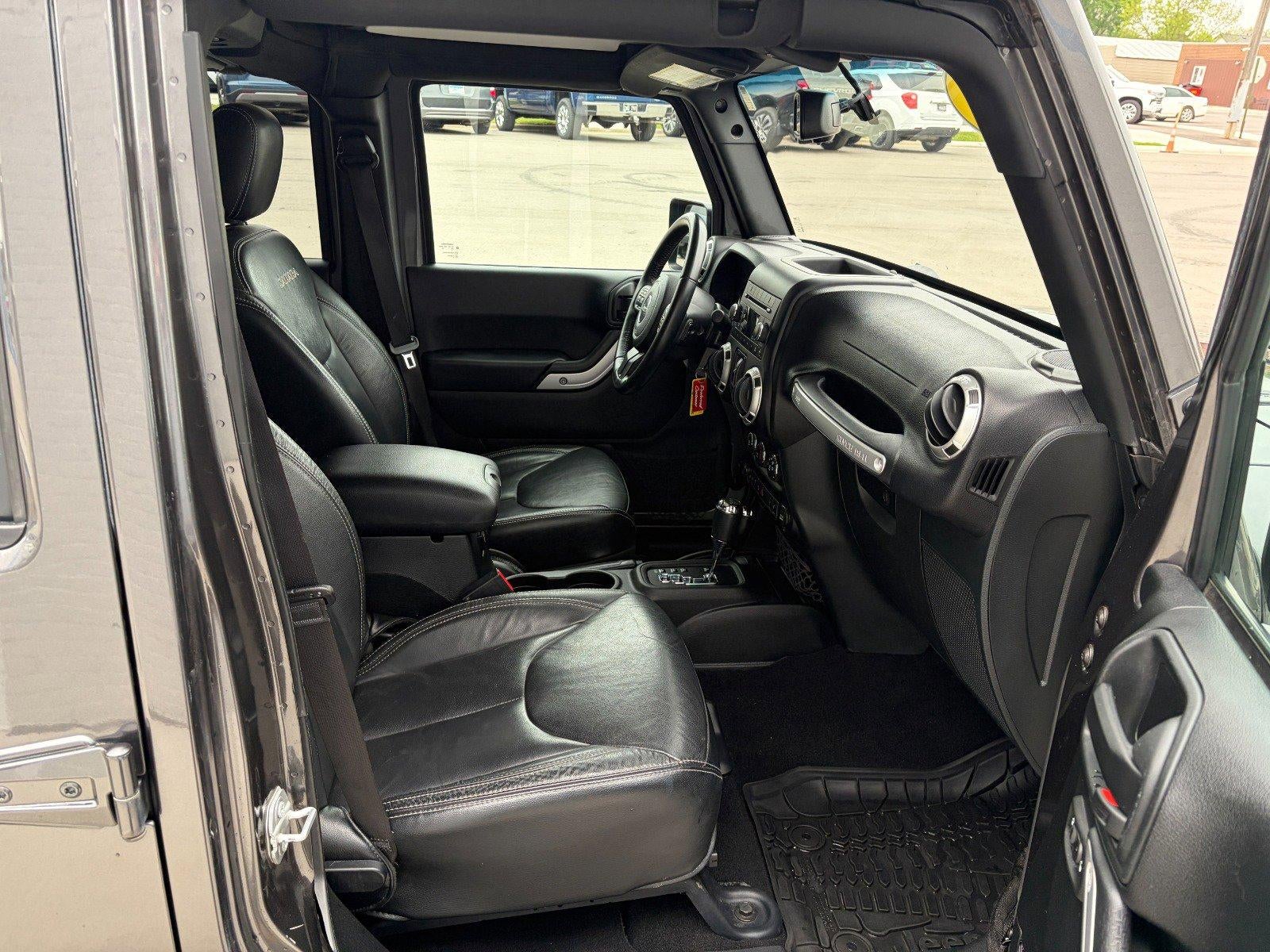 2017 Jeep Wrangler Unlimited Sahara, Freedom Hard Top, Heated Front Seats, NEW TIRES!