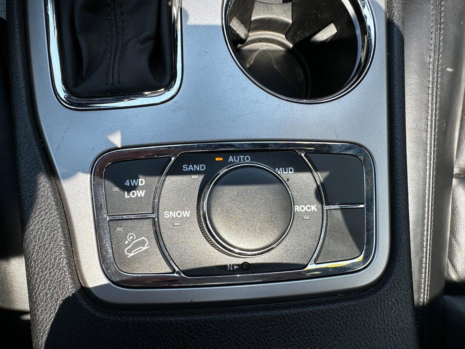 2019 Jeep Grand Cherokee Limited, Htd Leather Seats & Wheel, Sunroof, Nav, Bluetooth