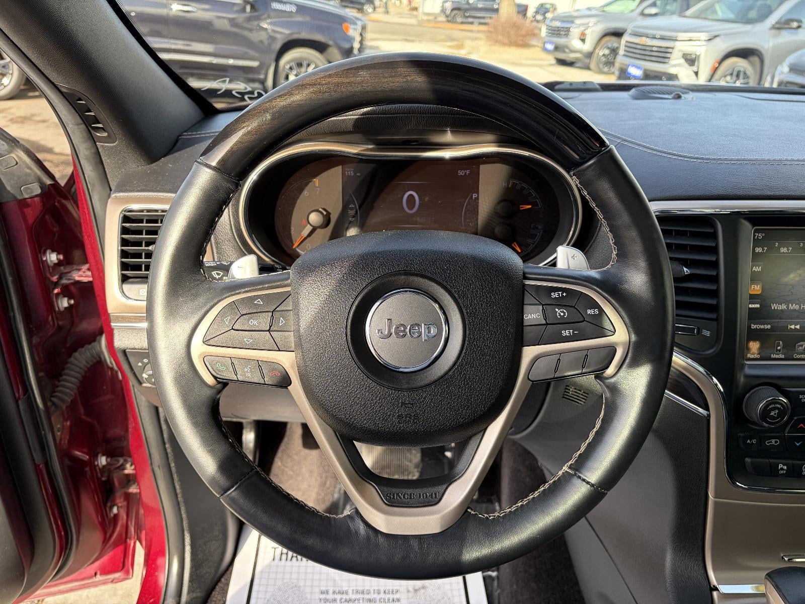 2017 Jeep Grand Cherokee Overland, Heated & Vented Front Seats, Panoramic Sunroof, Harman Karmon Speakers w/ Subwoofer