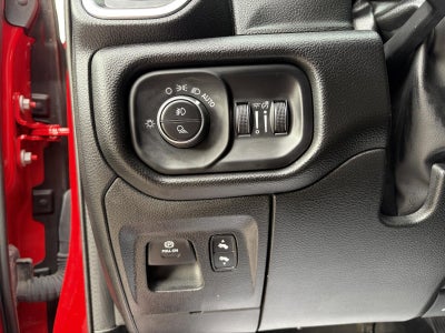 2023 RAM 1500 Laramie, 5.7L V8 HEMI, Heated & Cooled Front Seats, 12in Touch Screen, Heated Steering Wheel