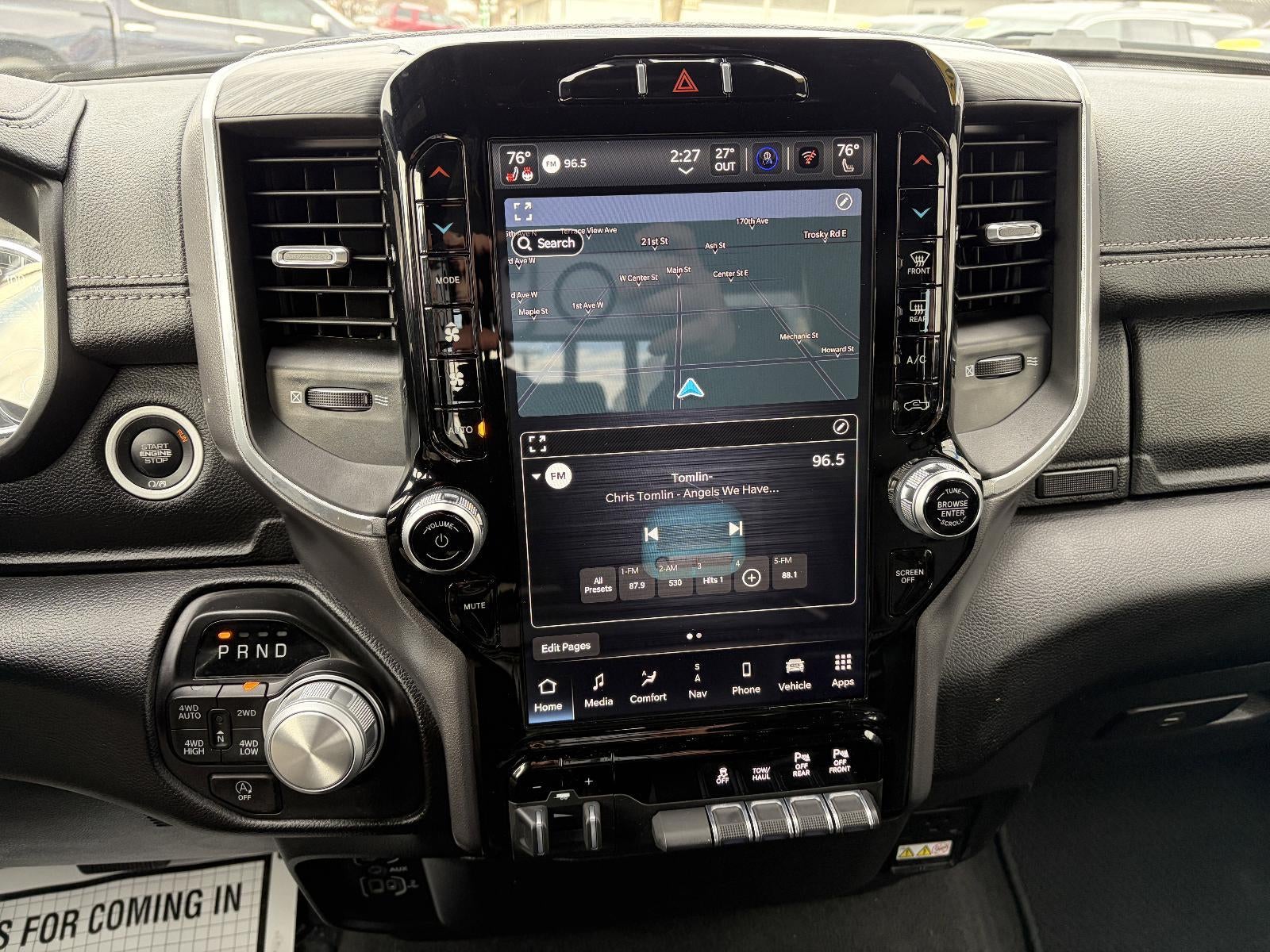 2023 RAM 1500 Laramie, 5.7L V8 HEMI, Heated & Cooled Front Seats, 12in Touch Screen, Heated Steering Wheel