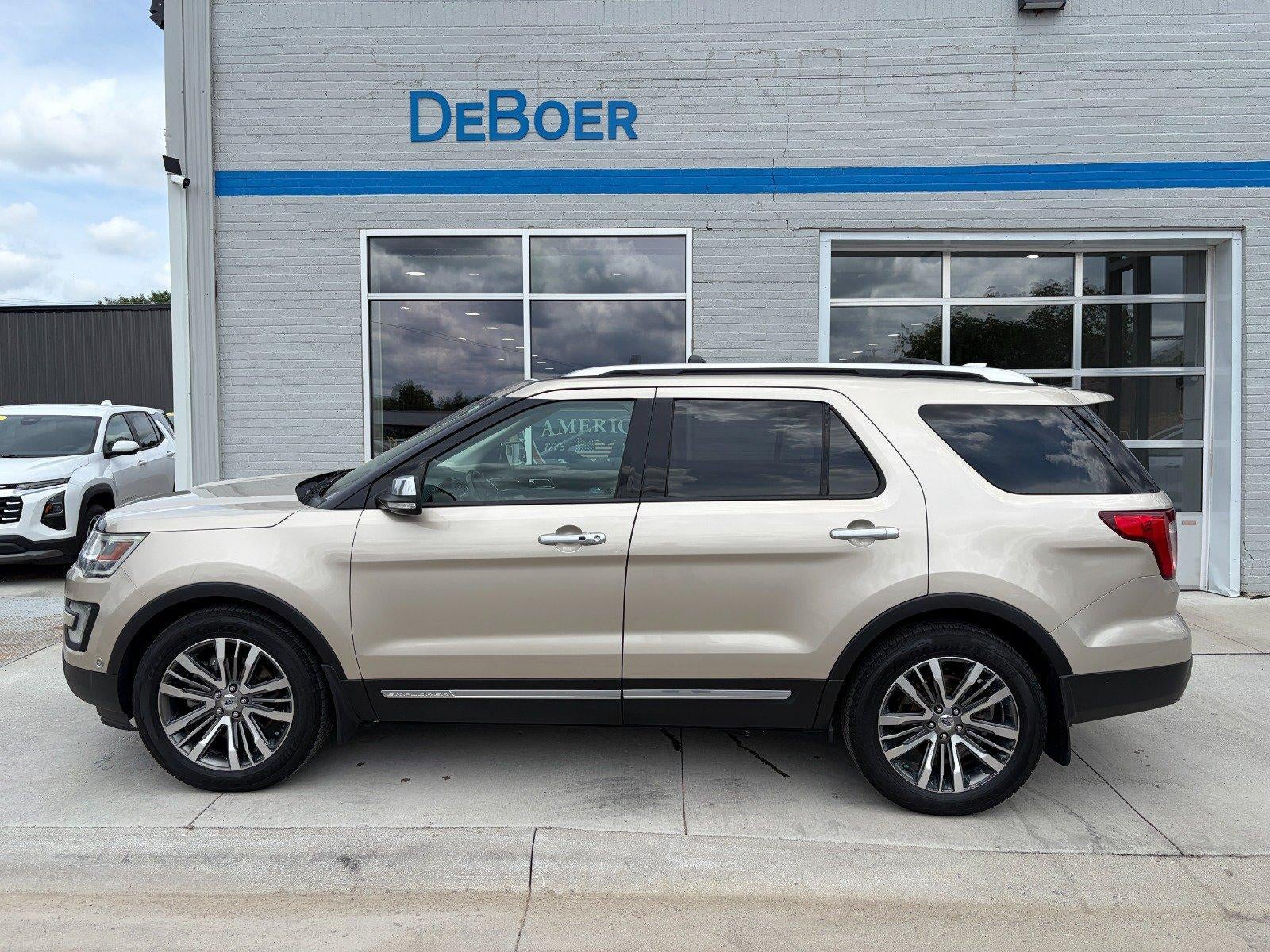2017 Ford Explorer Platinum, Dual Moonroof, Cooled/ Heated/ Massaging Seats, Sony Audio System