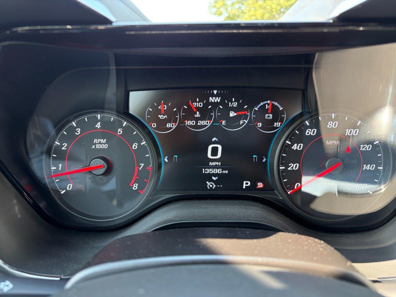 2017 Chevrolet Camaro 2LT, RS, Convenience & Lighting Pkg, Sunroof, Head-Up Display, Bose Audio, Wireless Charging