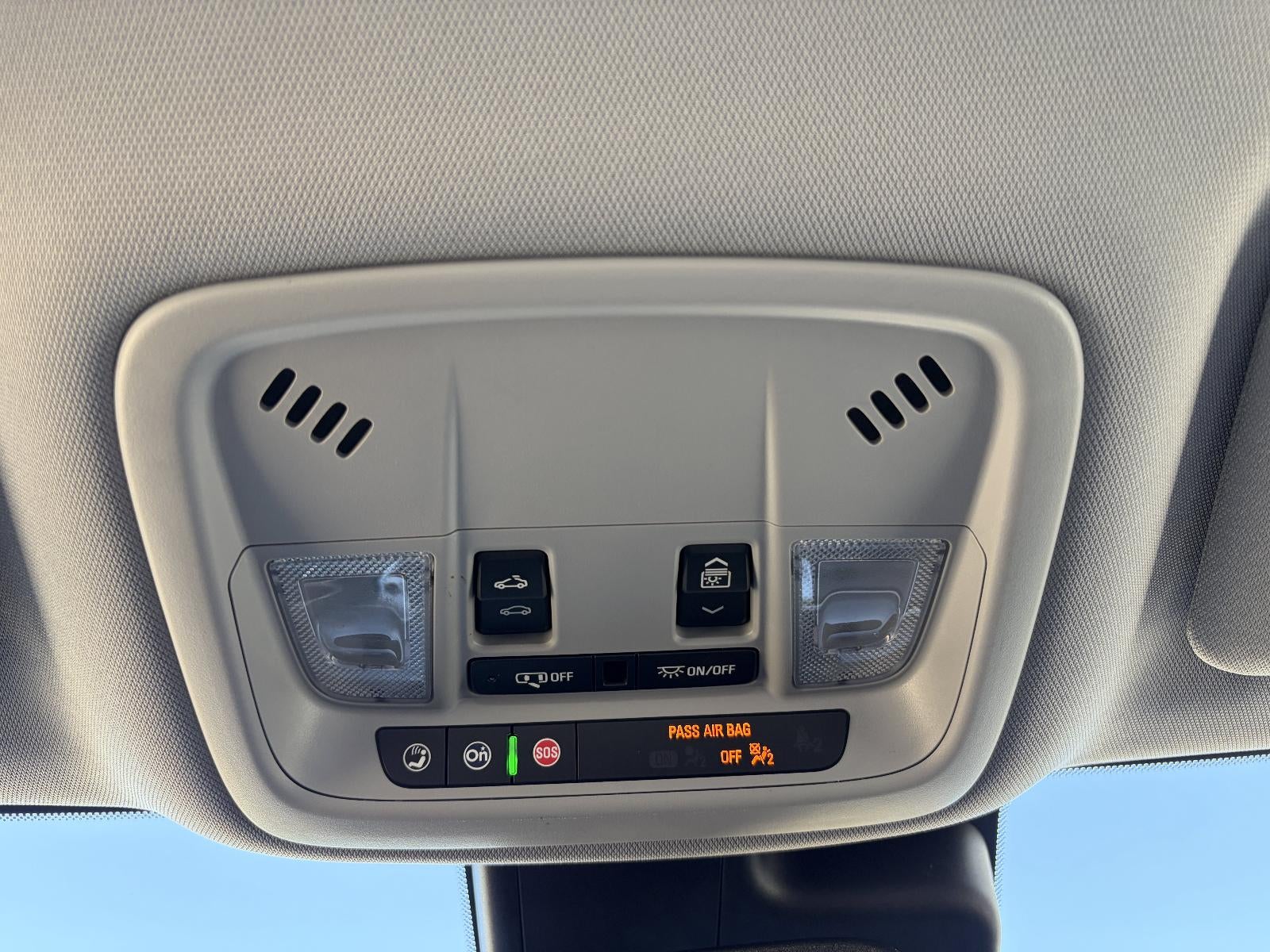 2022 Chevrolet Malibu Premier, Sun & Wheel Pkg, Adaptive Cruise, Automatic Parking Assist, Heated/ Cooled Front Seats
