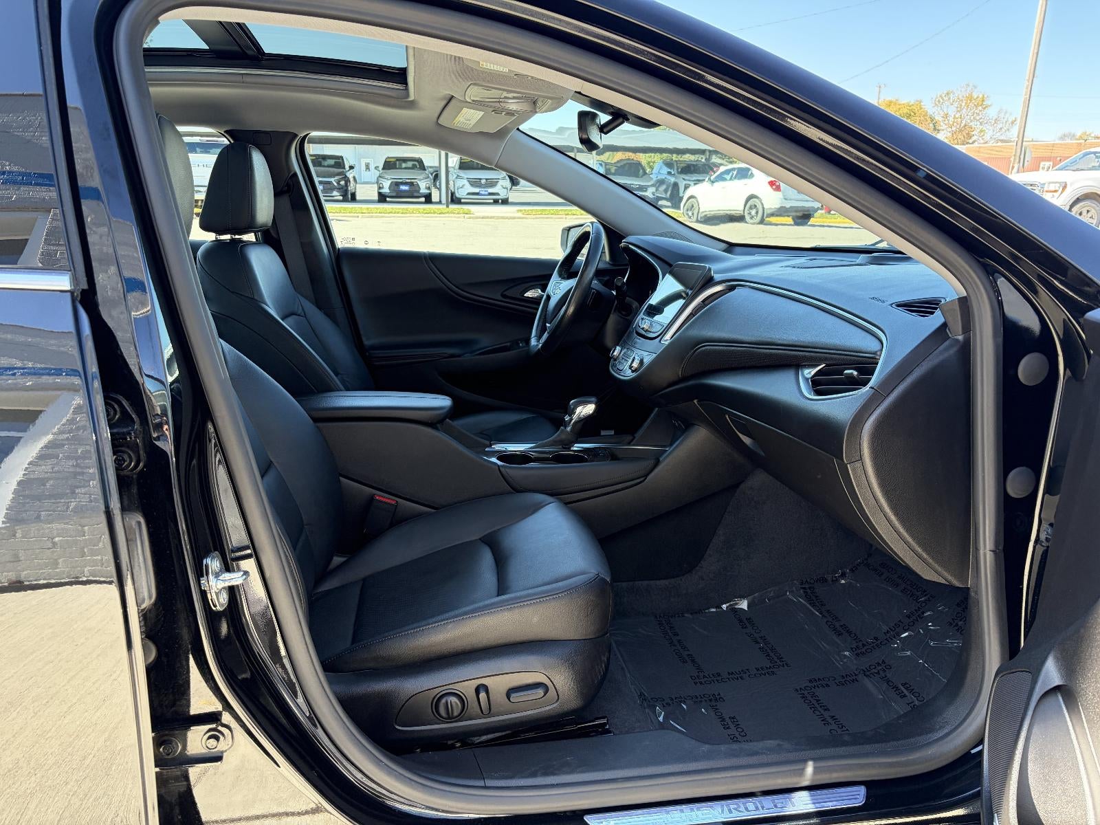 2022 Chevrolet Malibu Premier, Sun & Wheel Pkg, Adaptive Cruise, Automatic Parking Assist, Heated/ Cooled Front Seats