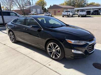 2022 Chevrolet Malibu Premier, Sun & Wheel Pkg, Adaptive Cruise, Automatic Parking Assist, Heated/ Cooled Front Seats