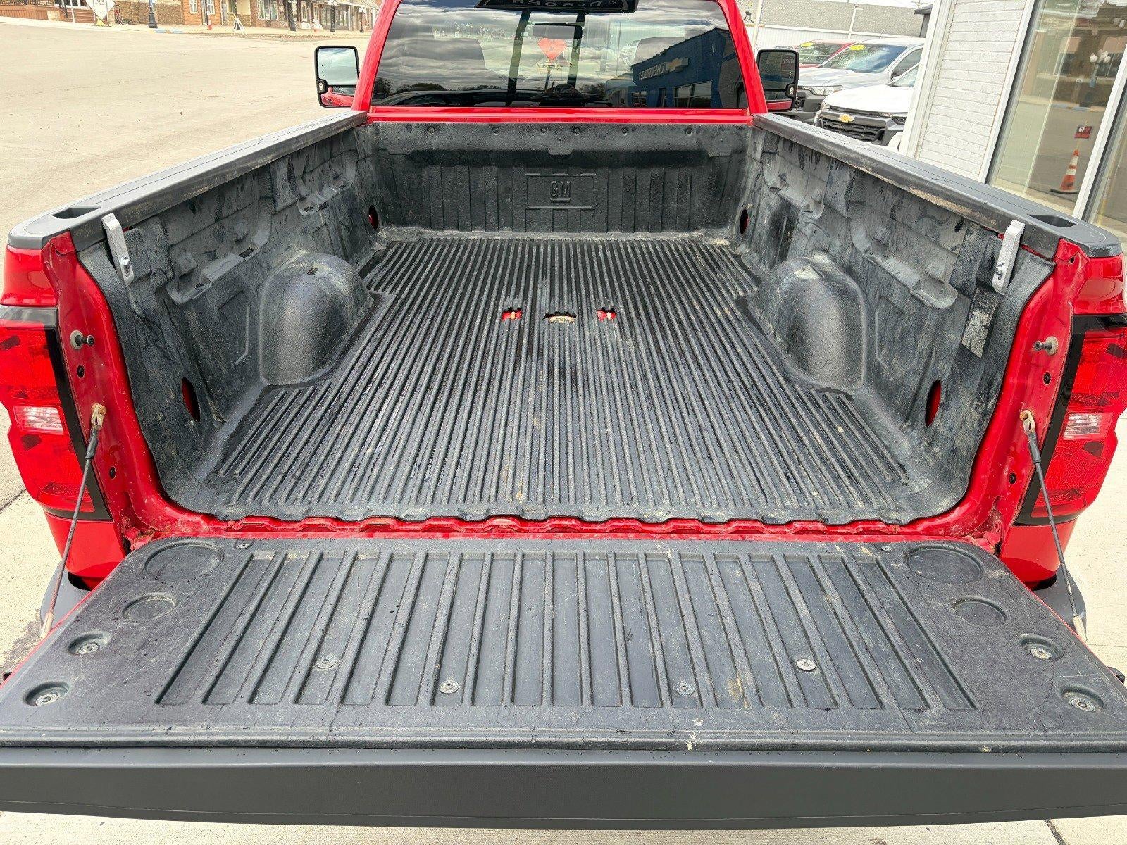 2015 Chevrolet Silverado 3500 HD Work Truck Convenience Pkg, 18" Chrome Wheels, Rearview Camera, Power Windows