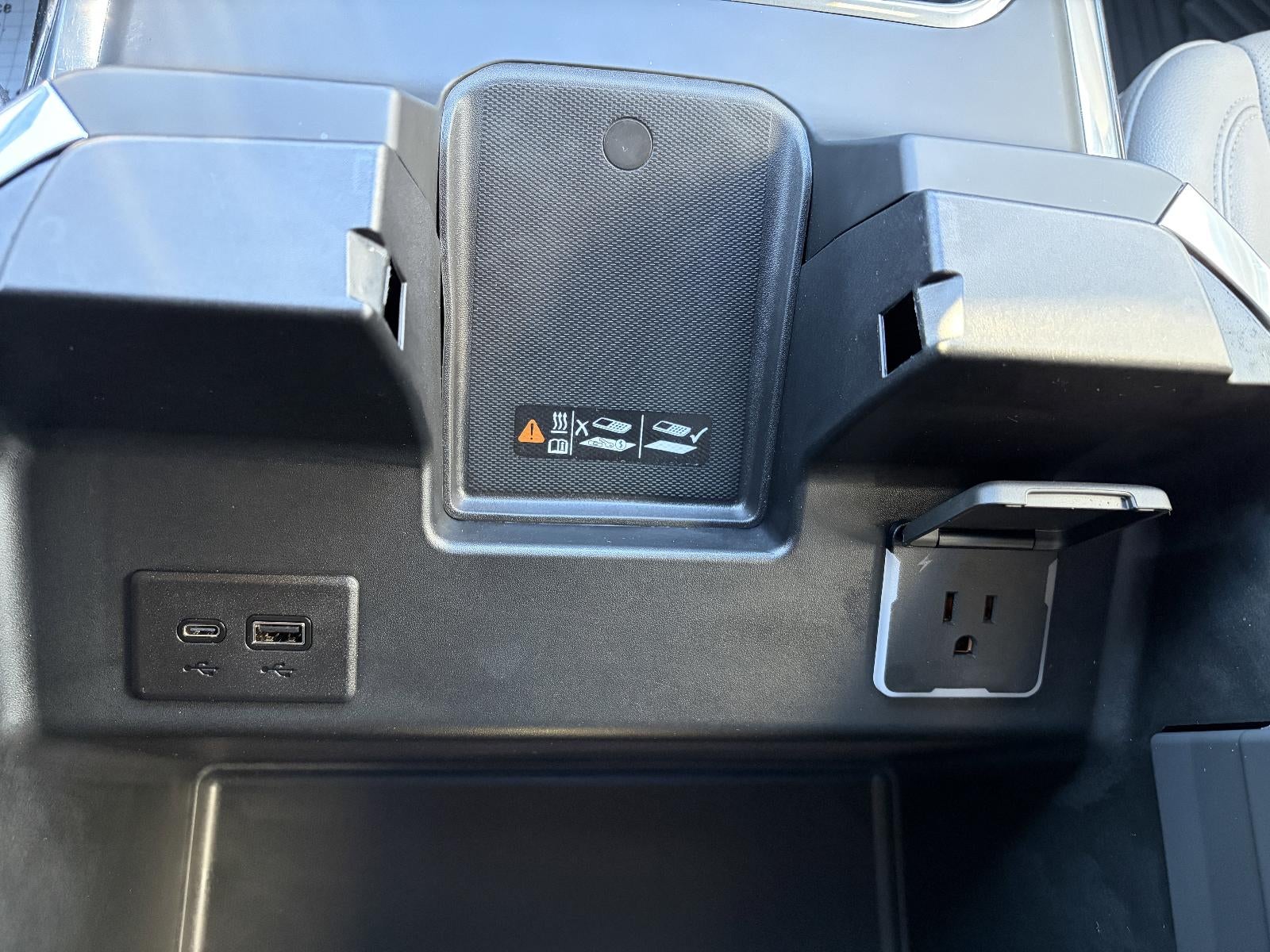 2025 Chevrolet Silverado 2500 HD DURAMAX, LTZ Premium Pkg, Z71 Pkg's, Technology Pkg, Convenience II Pkg, Safety Pkg