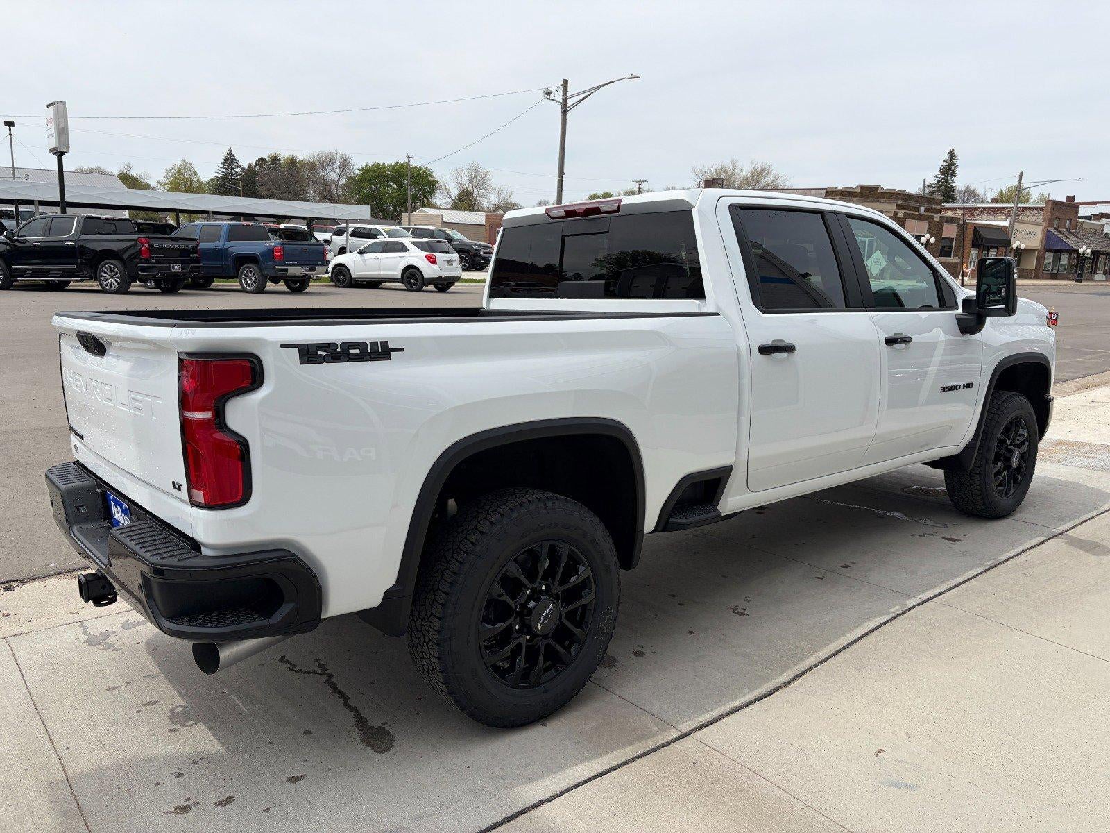 2026 Chevrolet Silverado 3500 HD LT