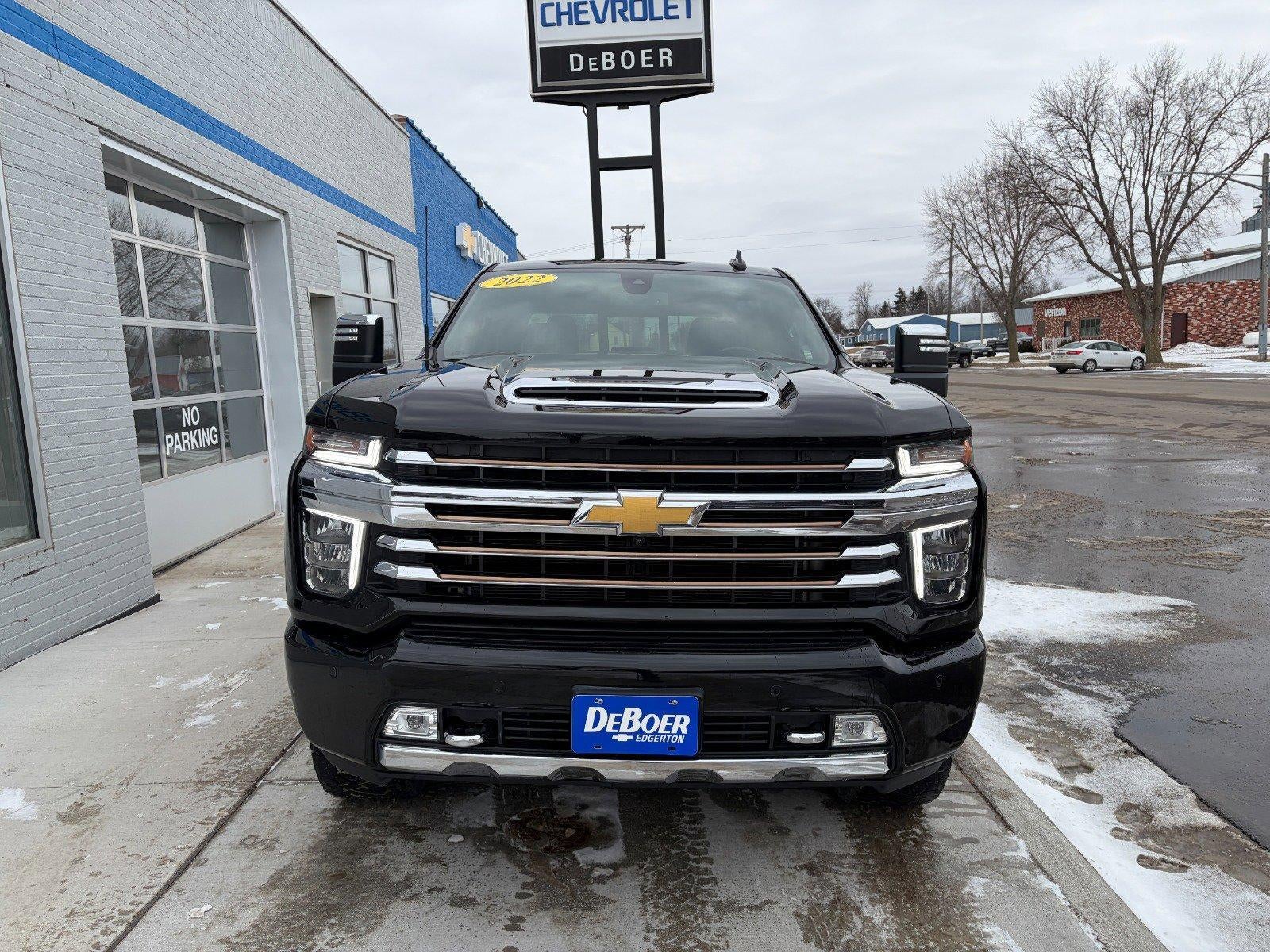 2022 Chevrolet Silverado 2500 HD High Country, Z71, Safety II Pkg, Heated and Cooled Front Seats, Wireless Charging