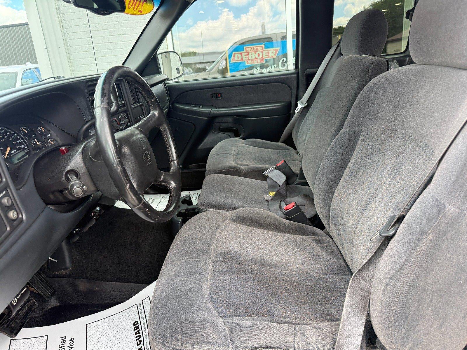 2002 Chevrolet Silverado 1500 LS