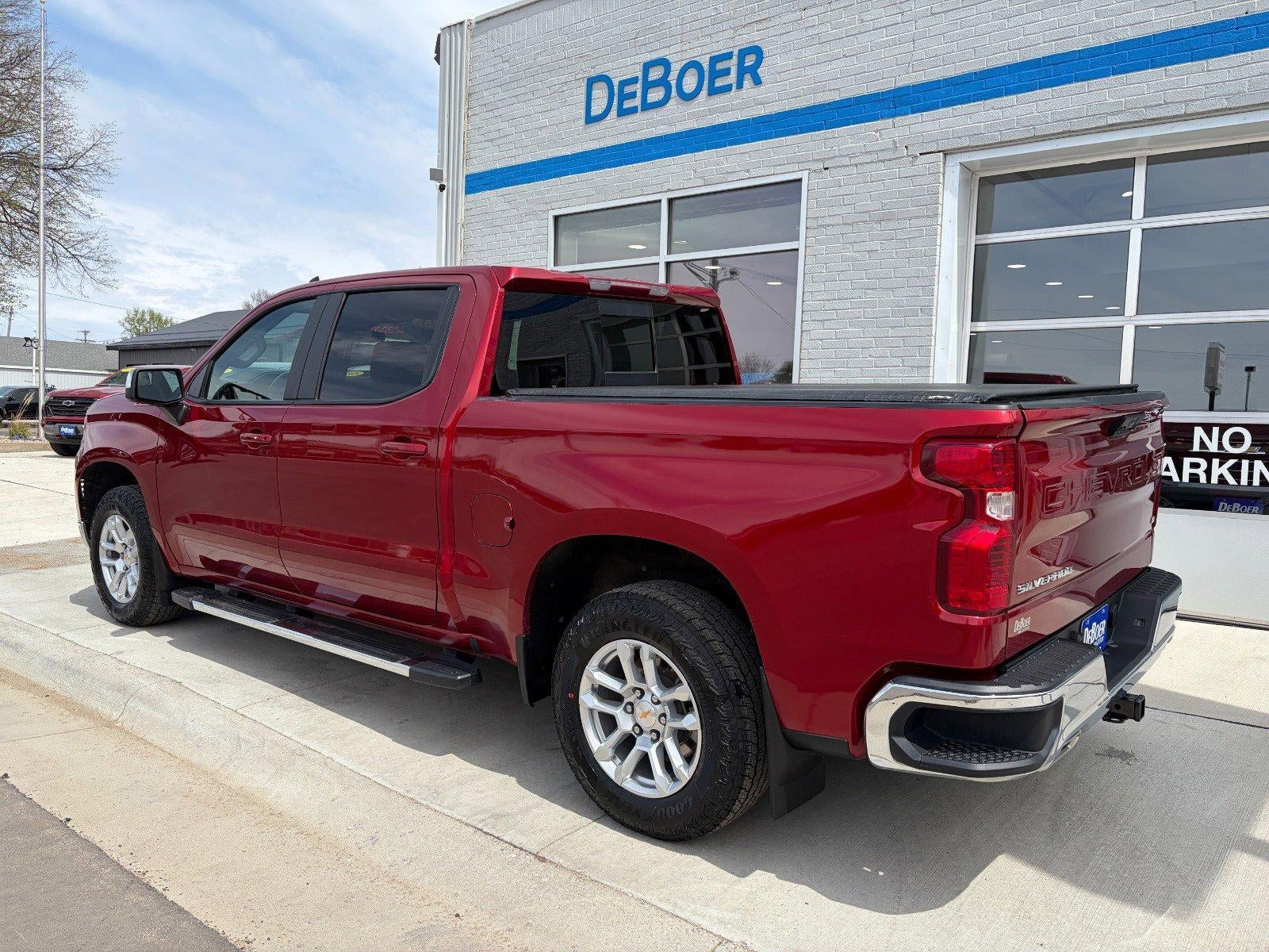 2023 Chevrolet Silverado 1500 LT