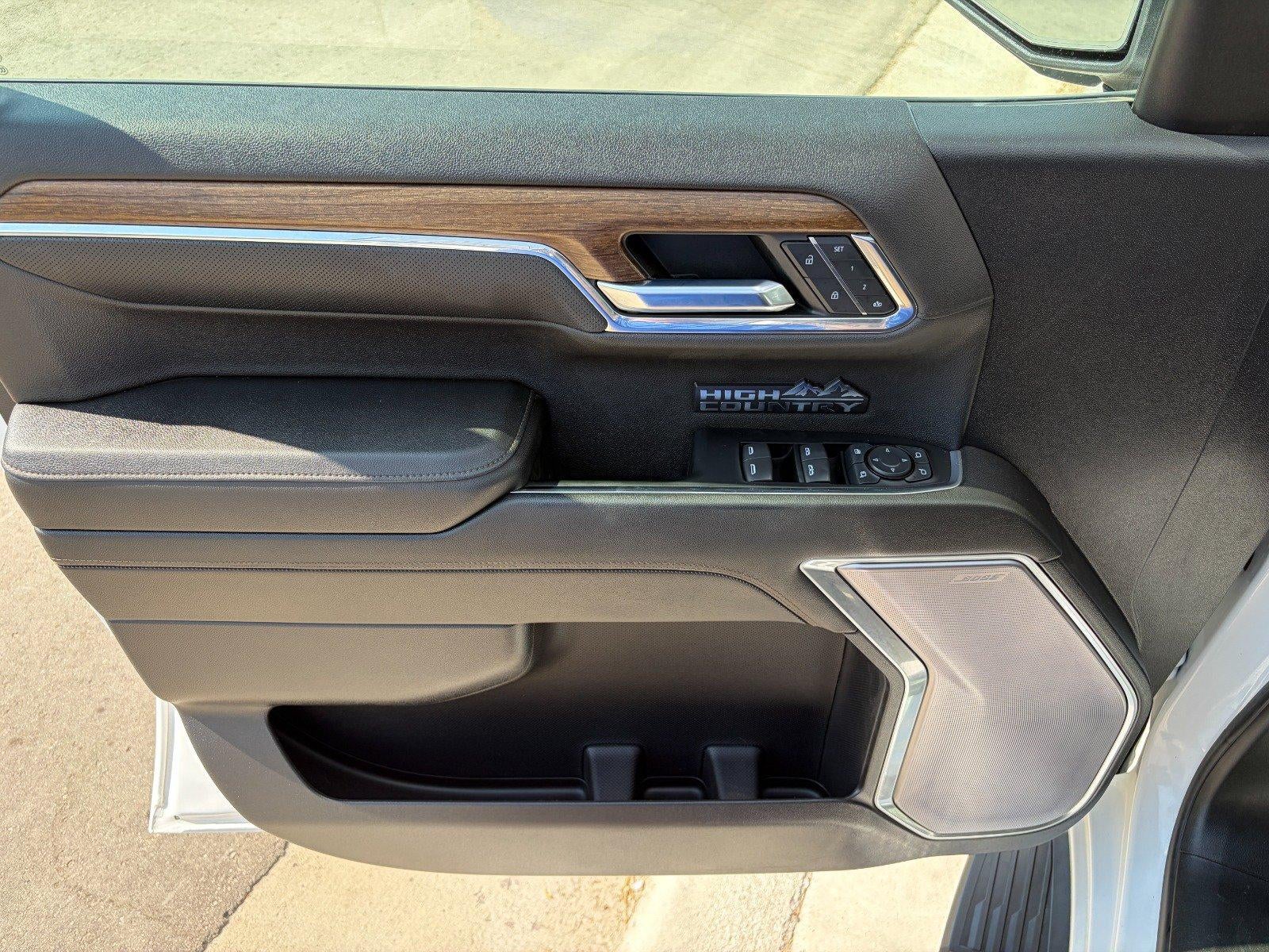 2022 Chevrolet Silverado 1500 High Country