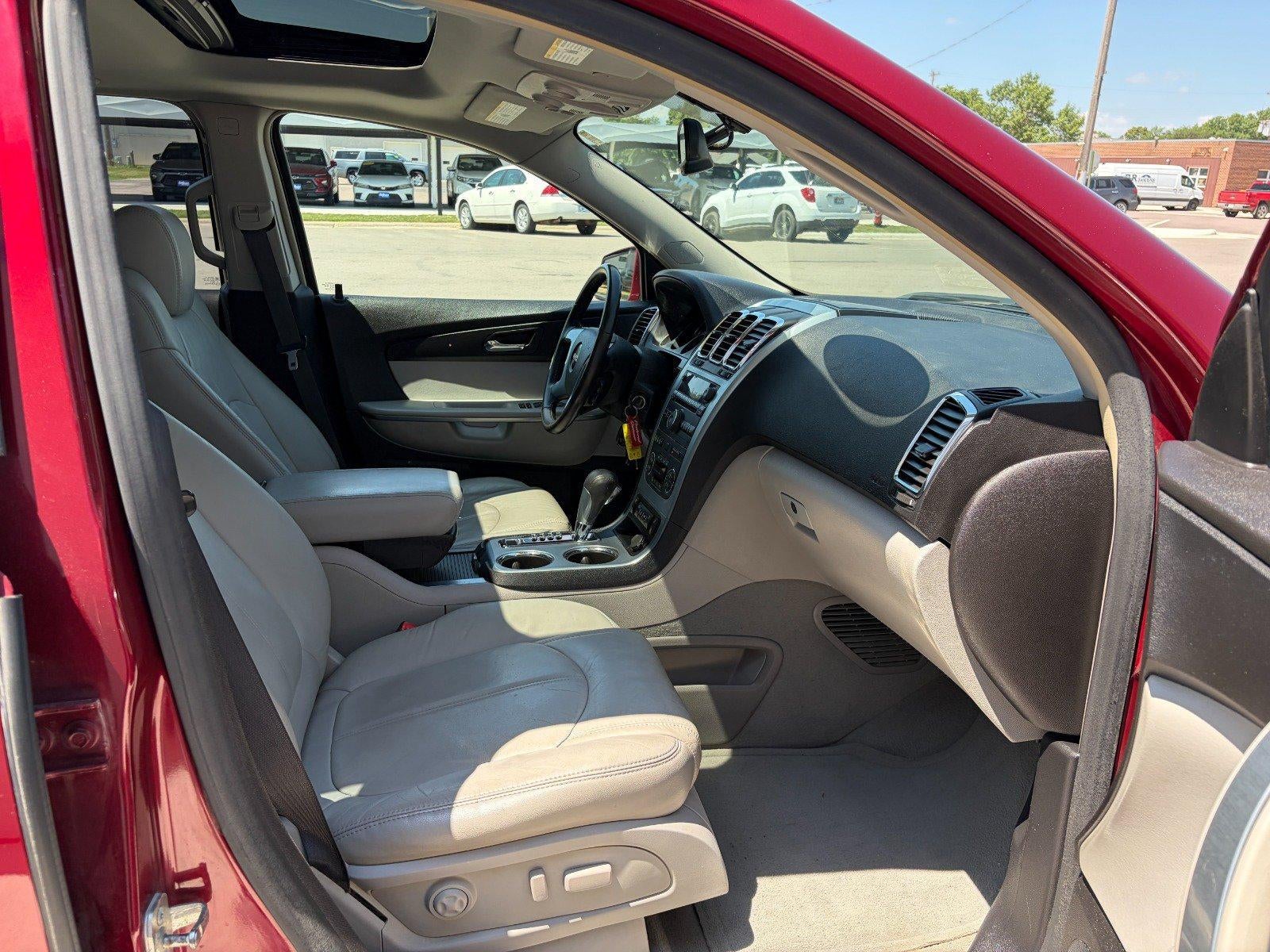 2008 GMC Acadia SLT2, Convenience Pkg, Trailering Pkg, Dual Sunroof, Bose Audio, Remote Start
