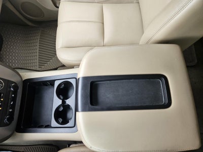 2011 GMC Yukon SLT, Leather, Heated Seats