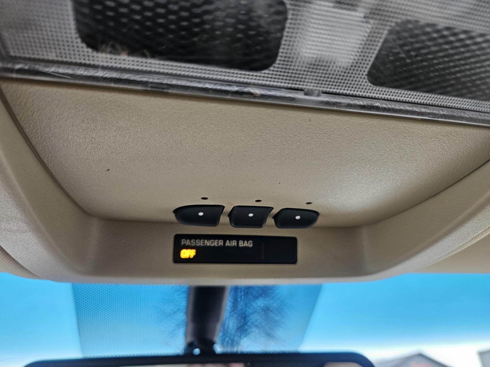 2011 GMC Yukon SLT, Leather, Heated Seats