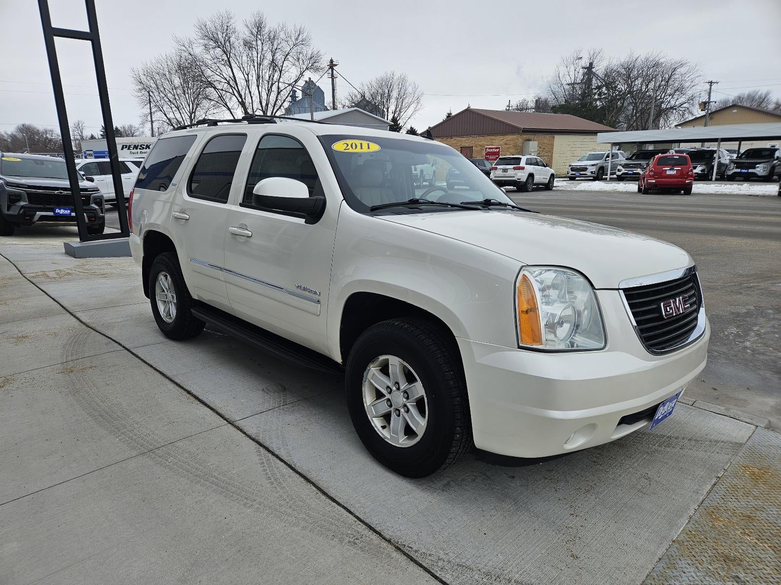 2011 GMC Yukon SLT, Leather, Heated Seats