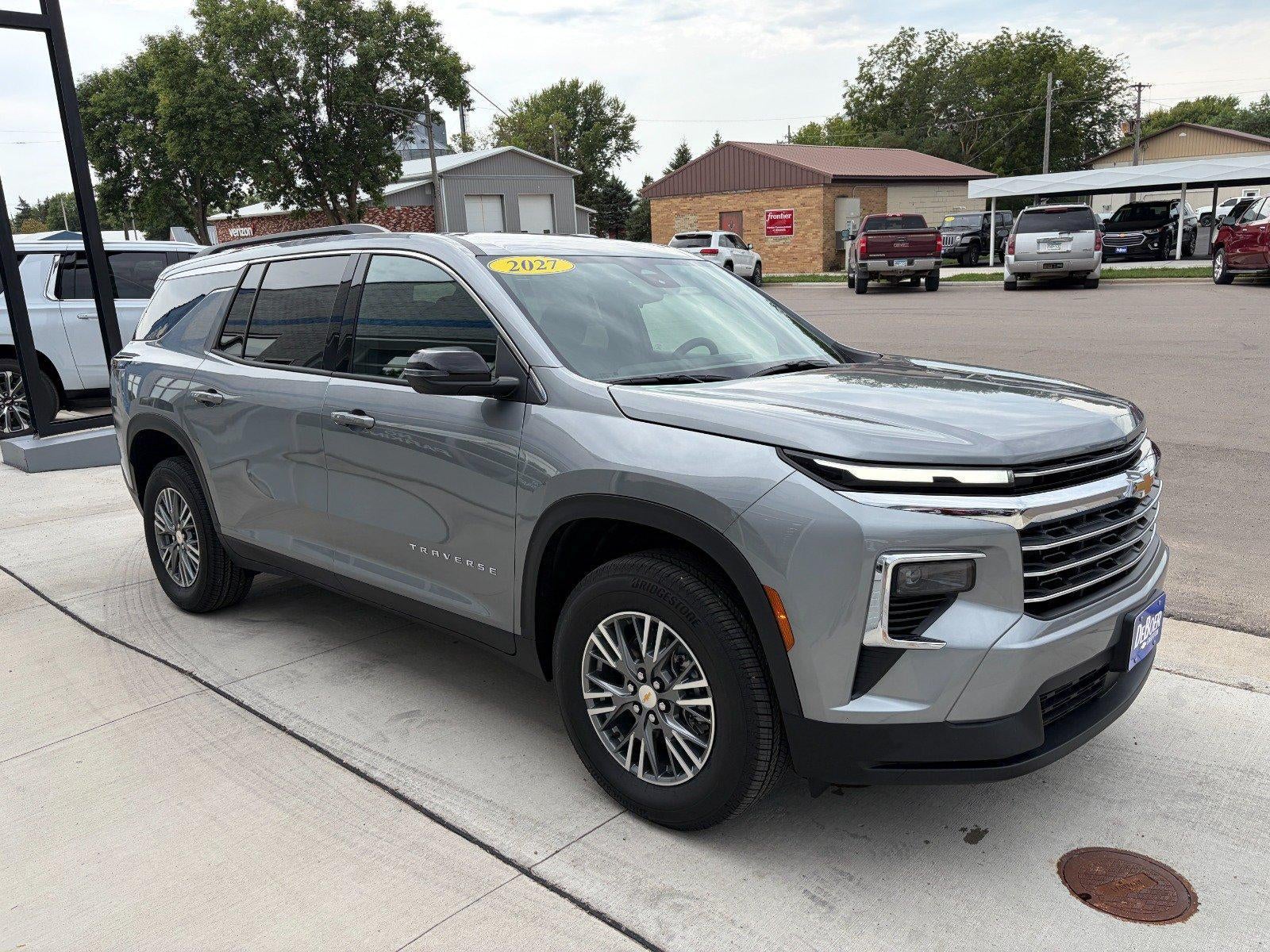 2027 Chevrolet Traverse LT