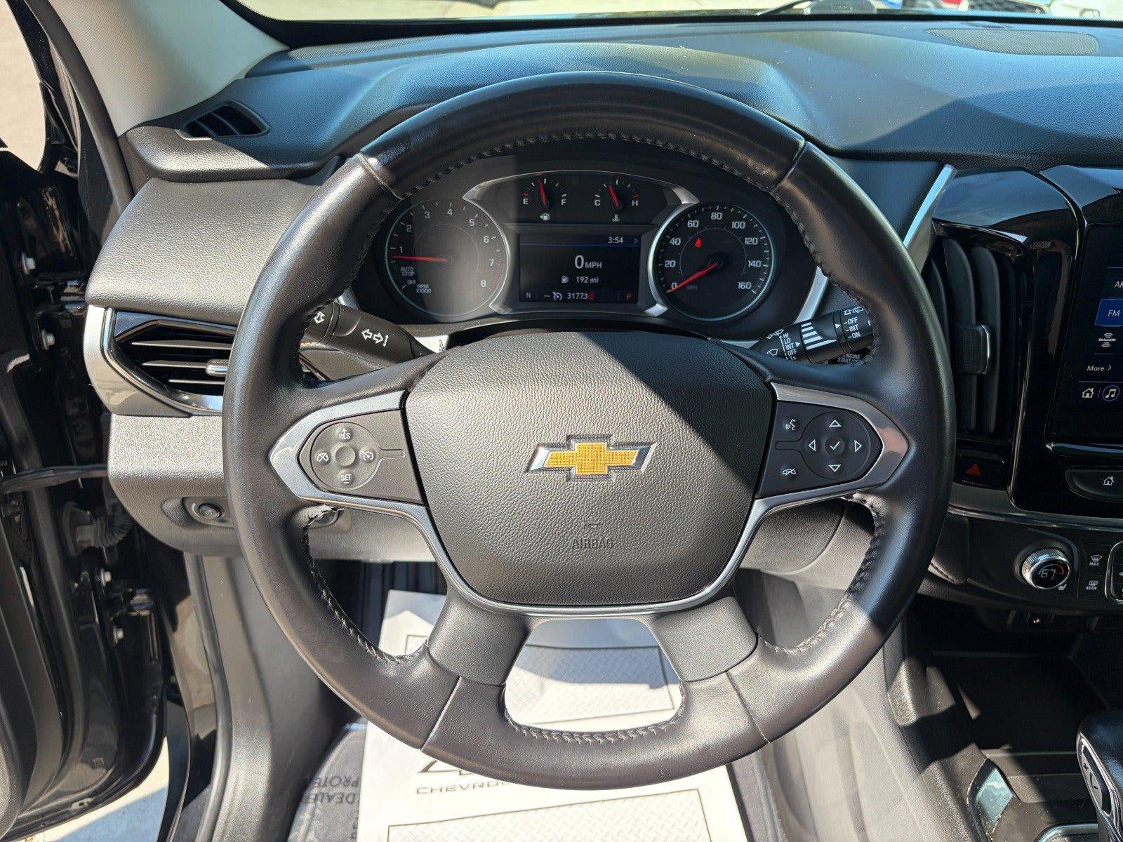2021 Chevrolet Traverse LT, Heated Front Seats, Apple CarPlay/ Android Auto, Remote Start, 20" Wheels