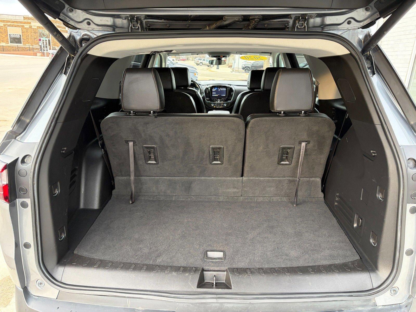 2020 Chevrolet Traverse 3LT, Convenience & Confidence Pkg, Heated Front Seats, Remote Start, Universal Home Remote