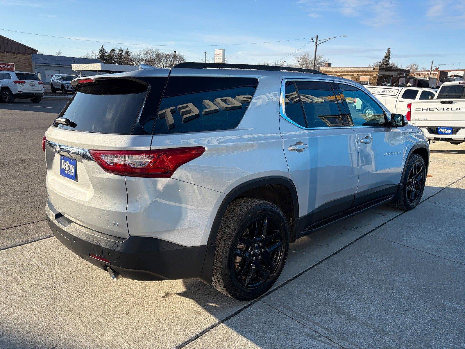 2020 Chevrolet Traverse 3LT, Black Accent Pkg, Confidence II Pkg, Rear Seat Infotainment, Heated Steering Wheel