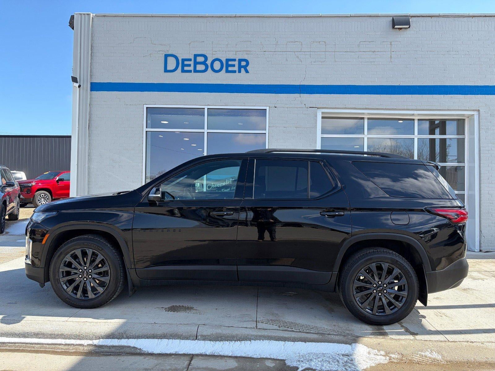 2023 Chevrolet Traverse RS