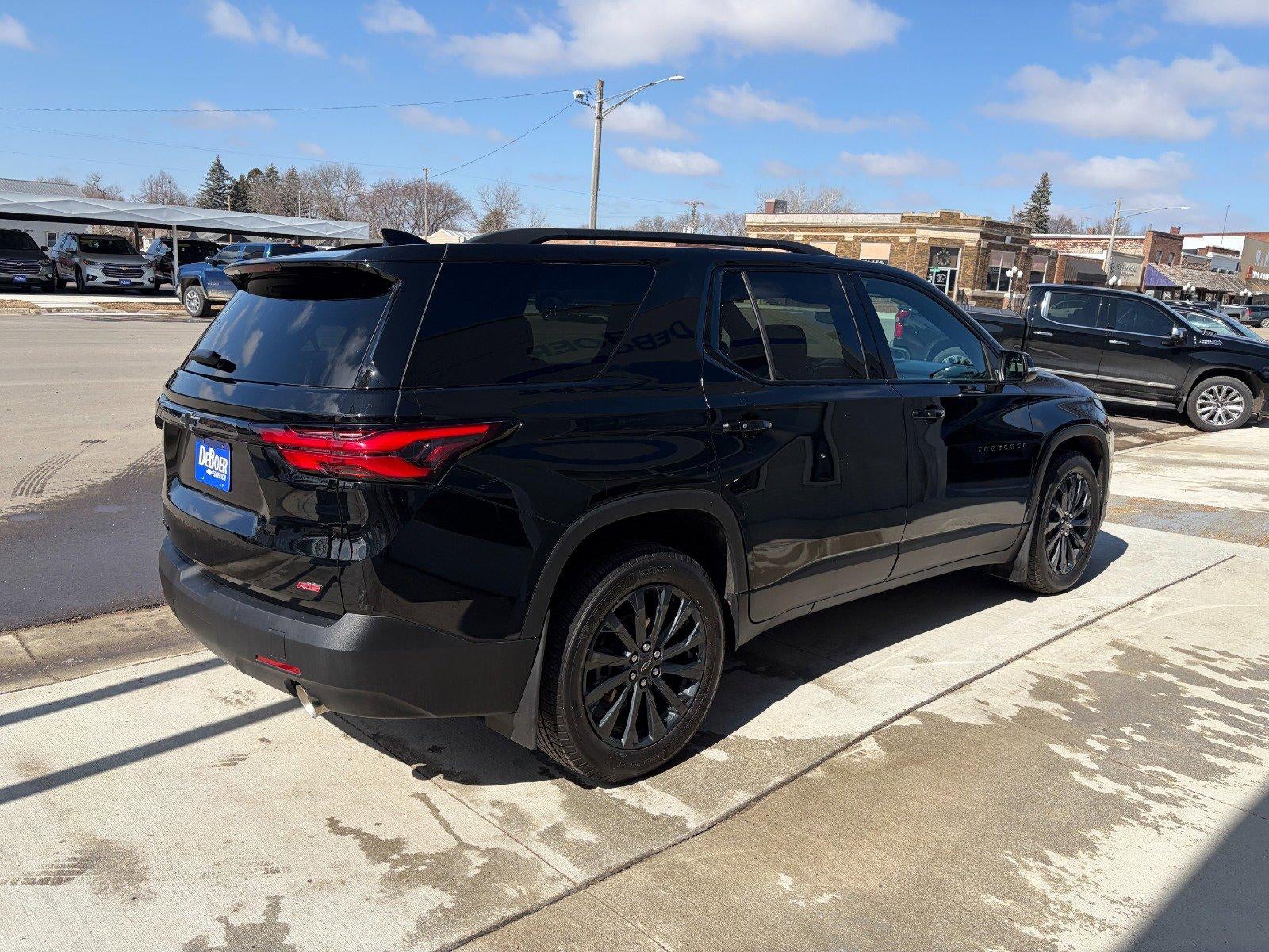 2023 Chevrolet Traverse RS