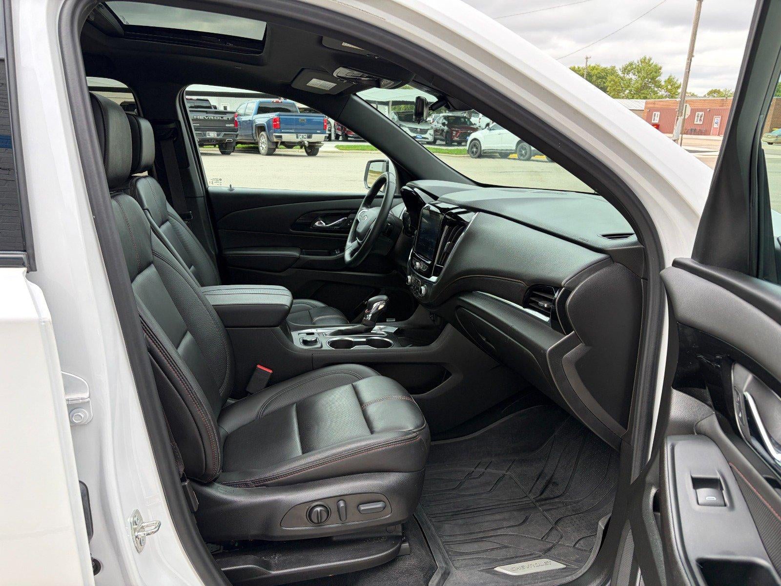 2023 Chevrolet Traverse RS