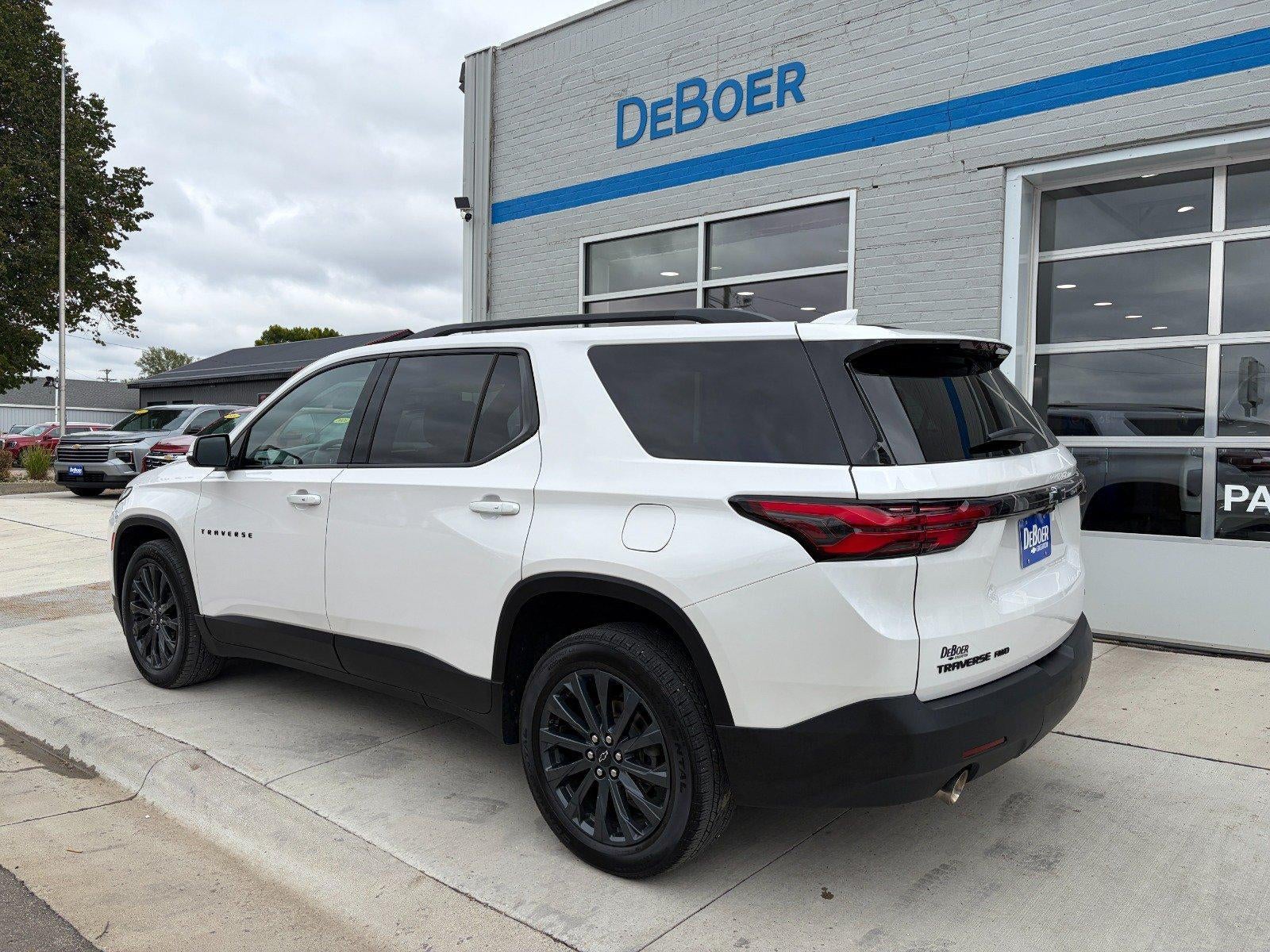 2023 Chevrolet Traverse RS