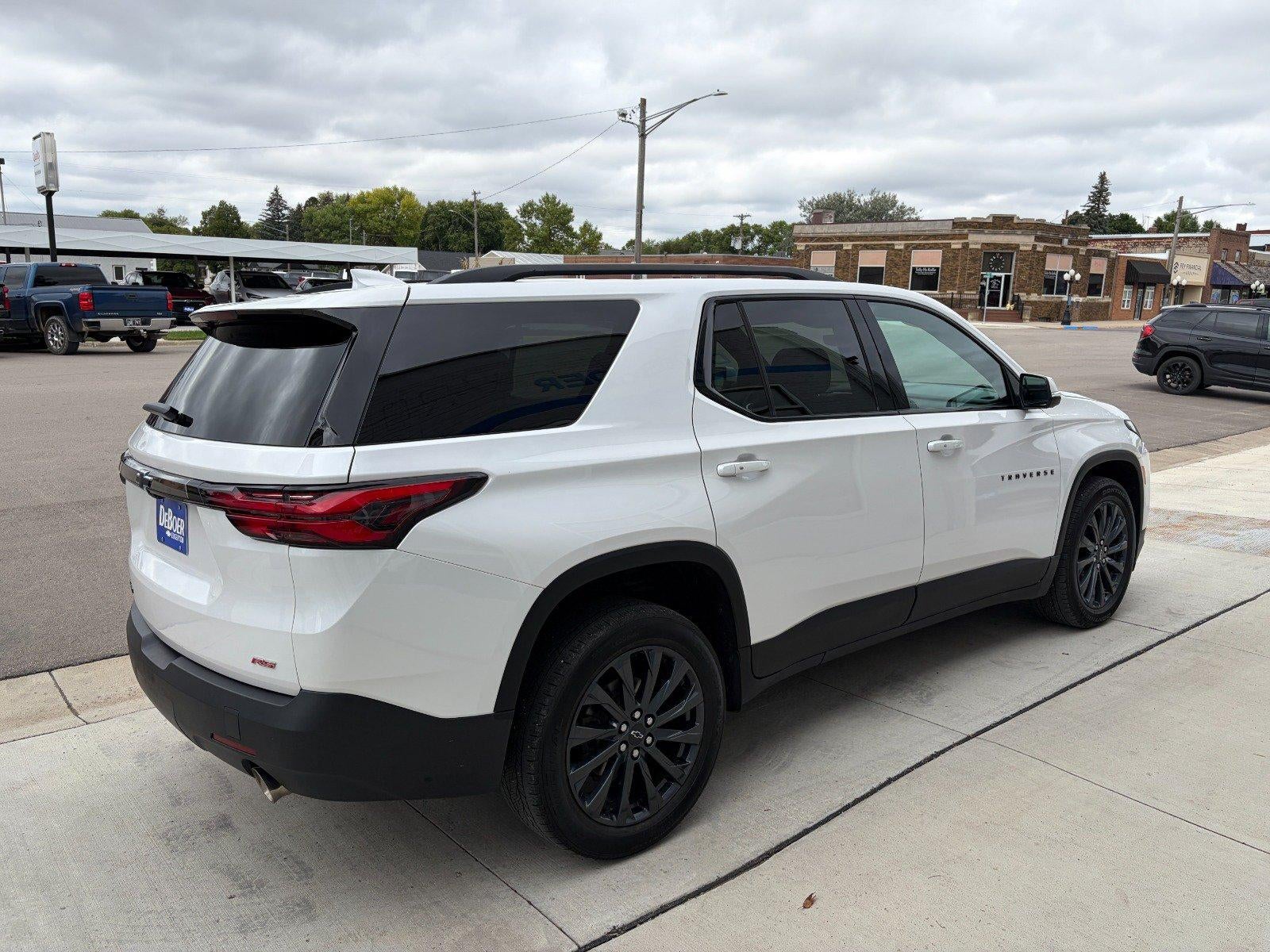 2023 Chevrolet Traverse RS