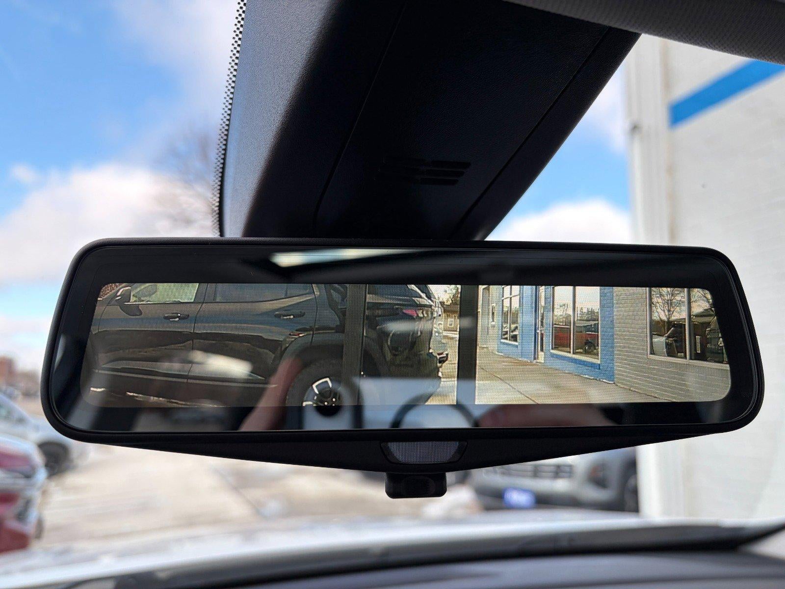 2021 Chevrolet Traverse Premier, Confidence II Pkg, Dual Sunroof, Surround Vision, Heated & Vented Front Seats