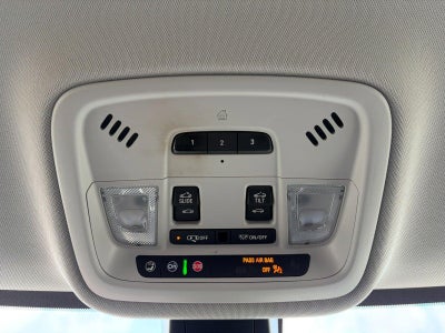 2021 Chevrolet Traverse Premier, Confidence II Pkg, Dual Sunroof, Surround Vision, Heated & Vented Front Seats