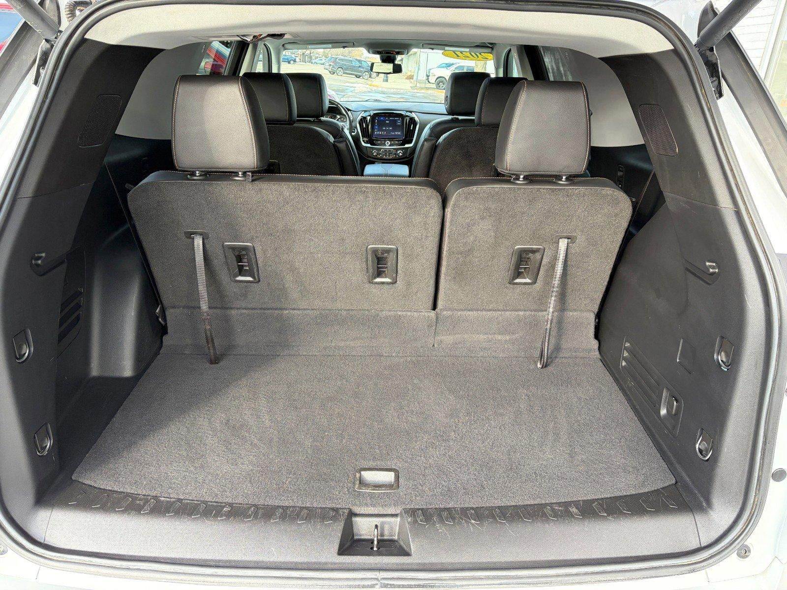 2021 Chevrolet Traverse Premier, Confidence II Pkg, Dual Sunroof, Surround Vision, Heated & Vented Front Seats