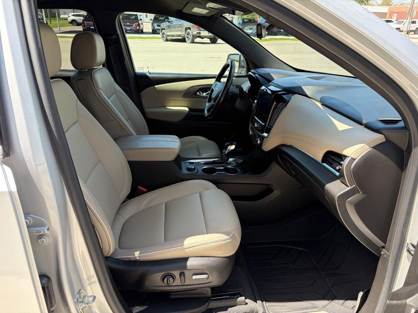 2022 Chevrolet Traverse Premier