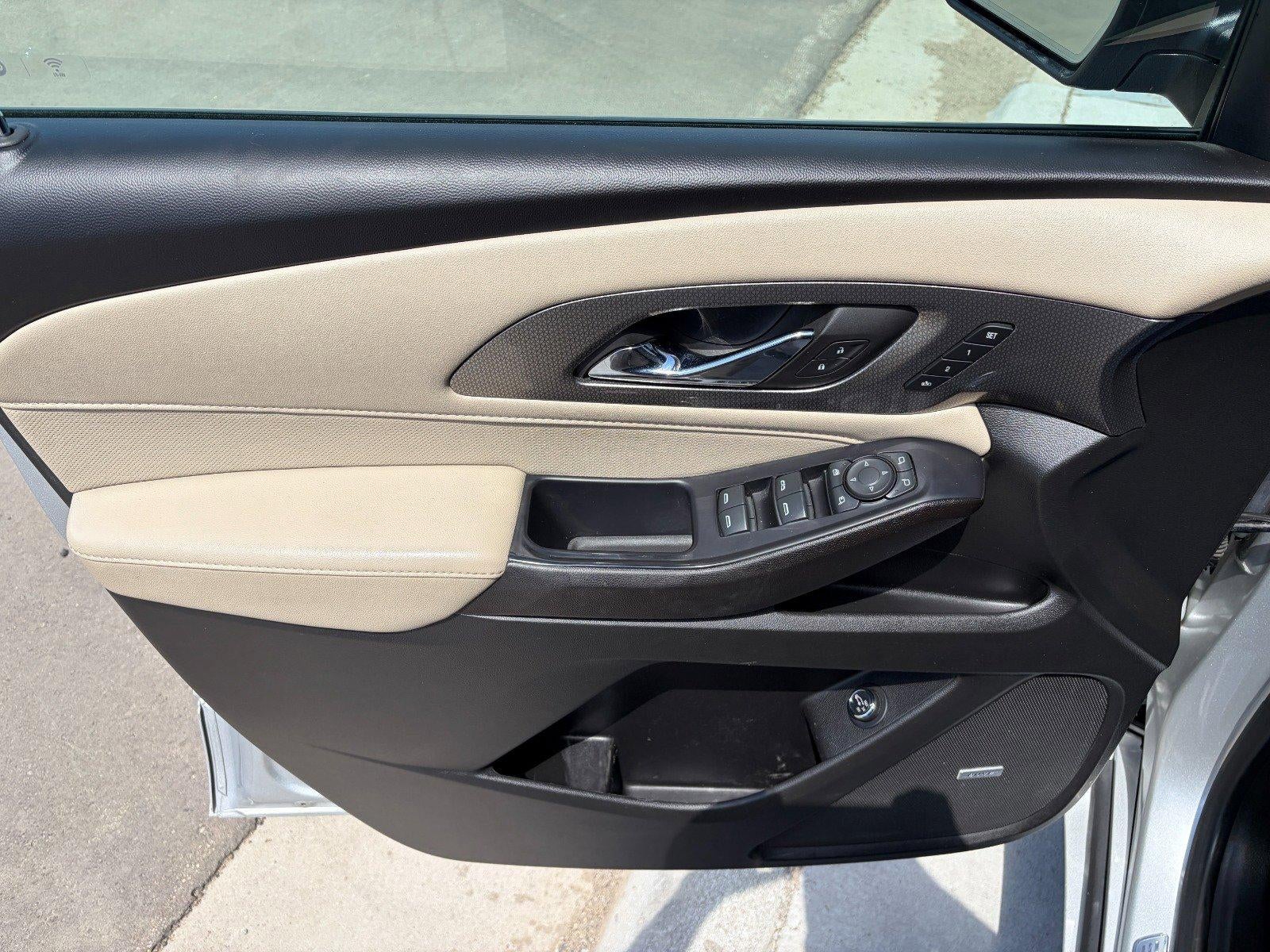 2022 Chevrolet Traverse Premier