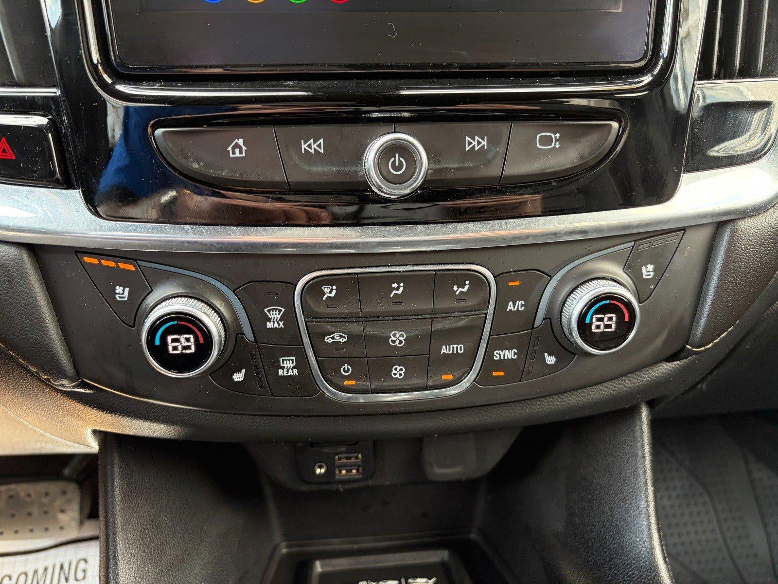 2022 Chevrolet Traverse Premier