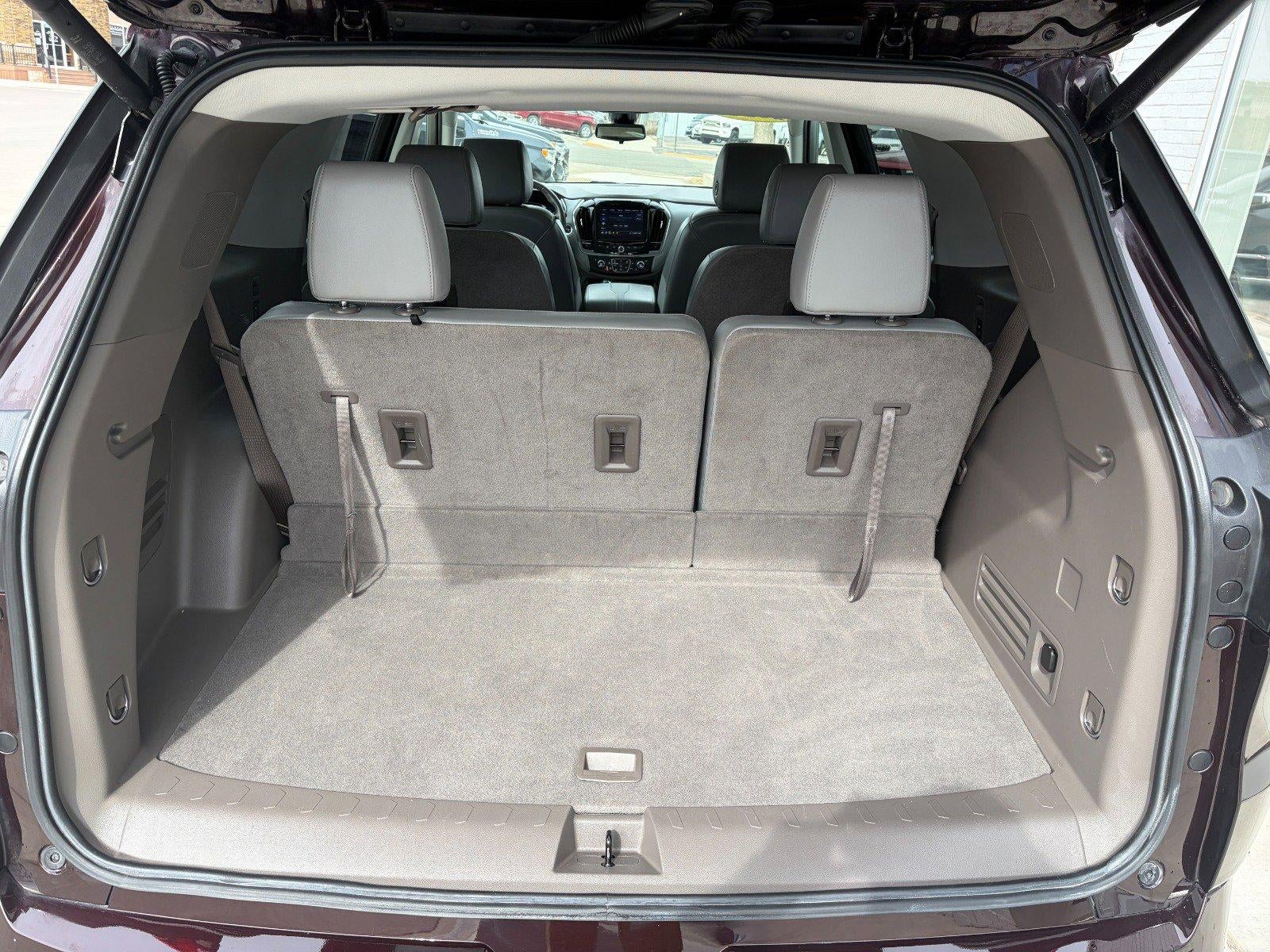 2020 Chevrolet Traverse Premier, Heated & Cooled Seats, Heated 2nd Row Seats, Heated Steering Wheel, Bose Audio