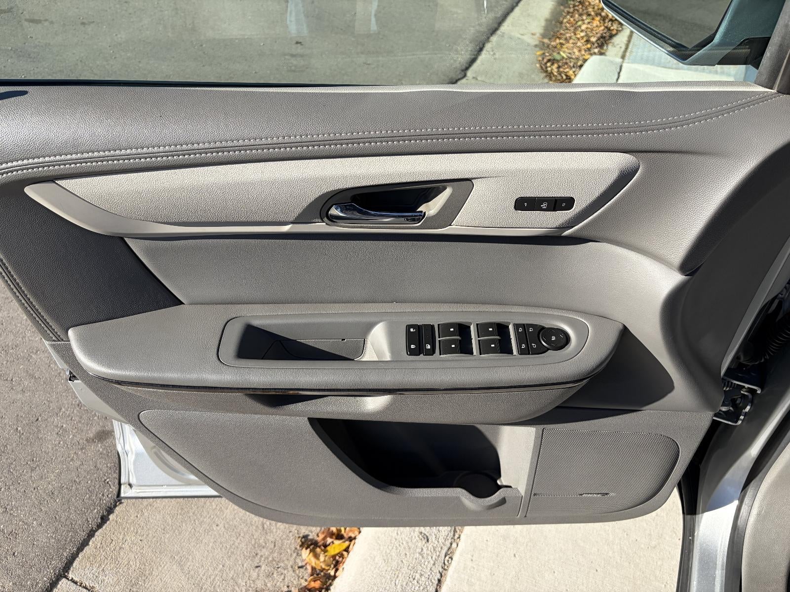 2015 Chevrolet Traverse LTZ