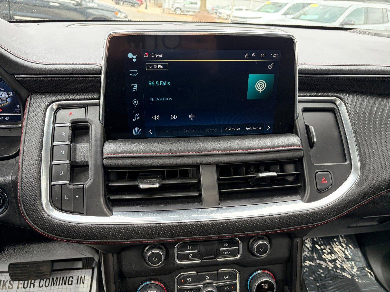 2023 Chevrolet Suburban RST