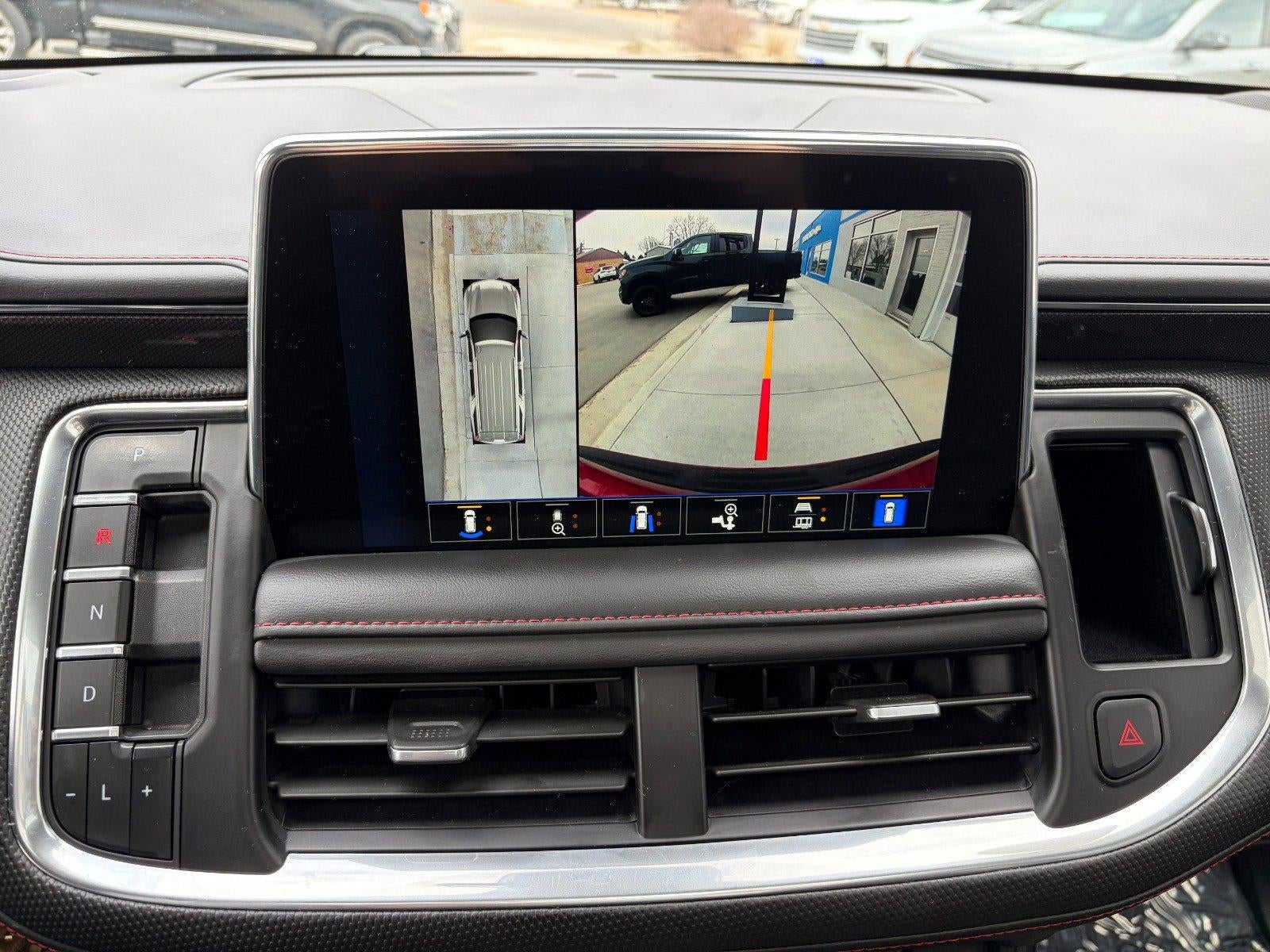 2023 Chevrolet Suburban RST