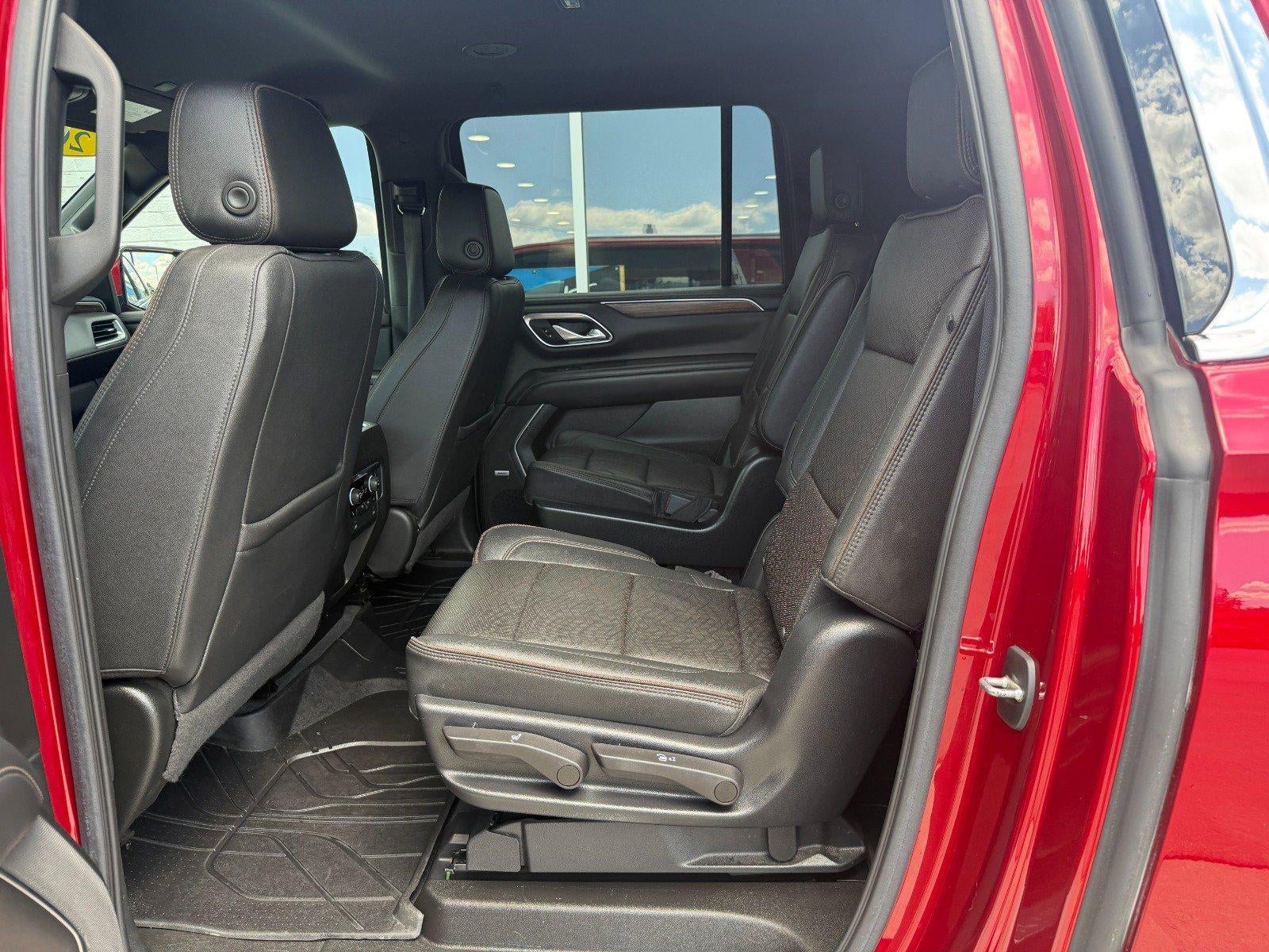 2022 Chevrolet Suburban High Country