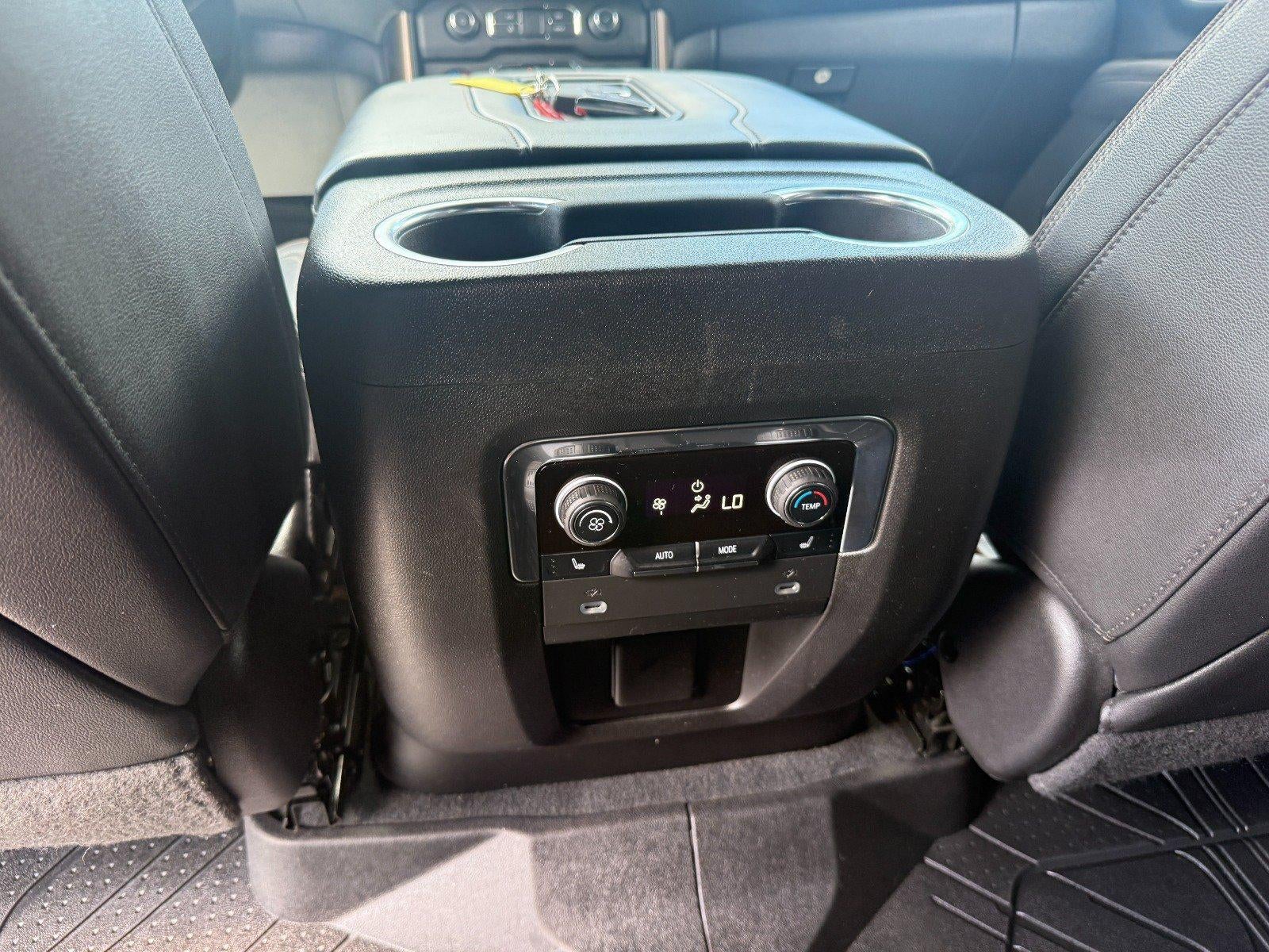 2022 Chevrolet Suburban High Country