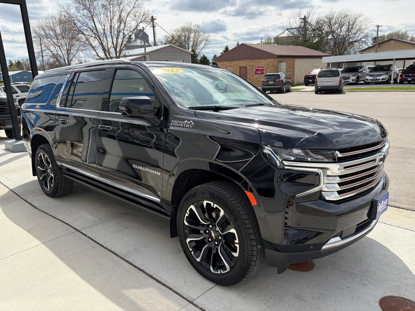 2023 Chevrolet Suburban High Country