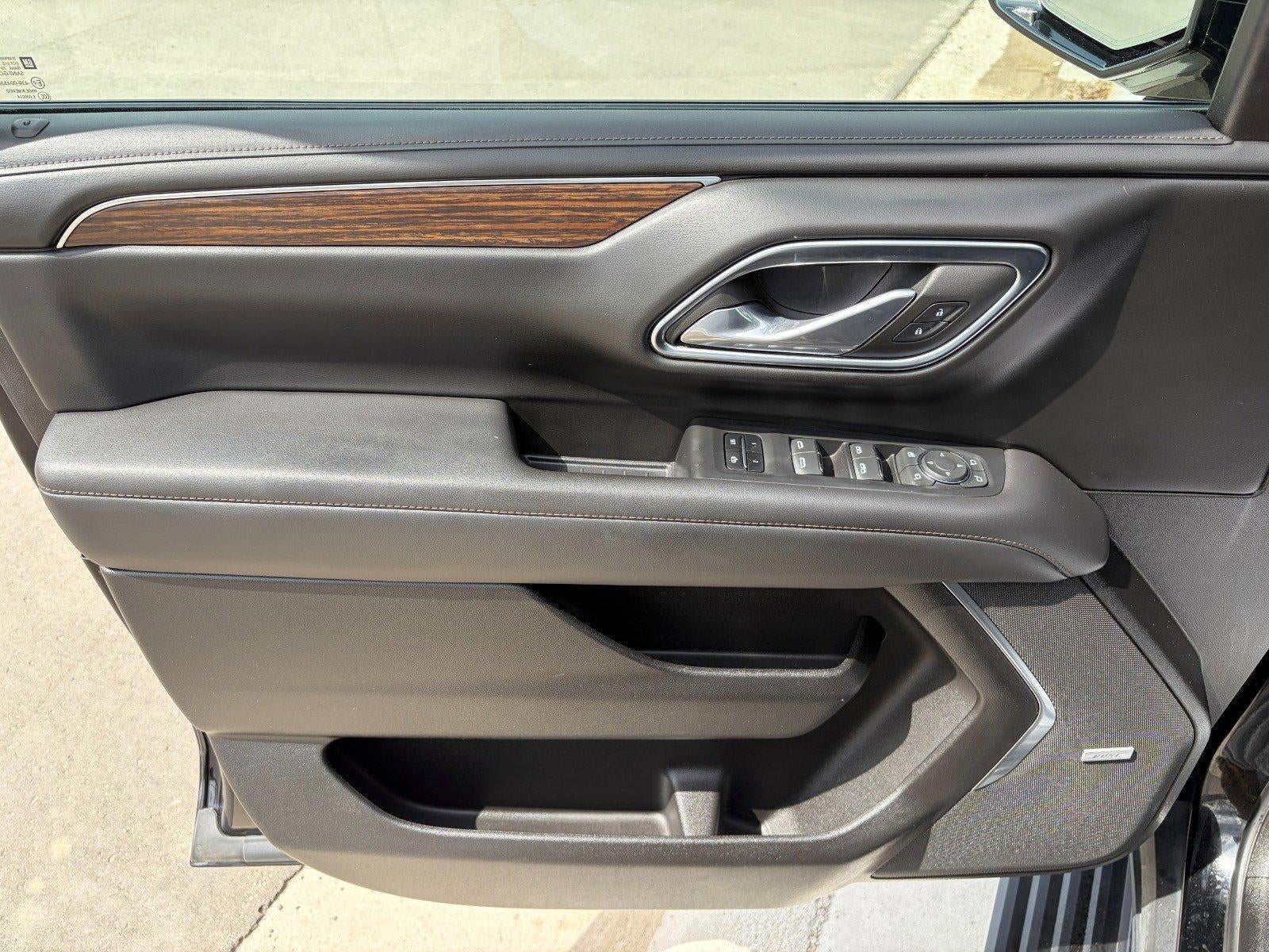 2023 Chevrolet Suburban High Country