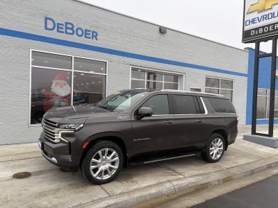 2021 Chevrolet Suburban 3.0L DURAMAX, High Country, Surround Vision, Heated & Cooled Front Seats, Head-Up Display