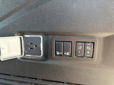 2024 Chevrolet Tahoe High Country, 22" Wheels, High Country Deluxe Pkg, Heads UP, Sunroof