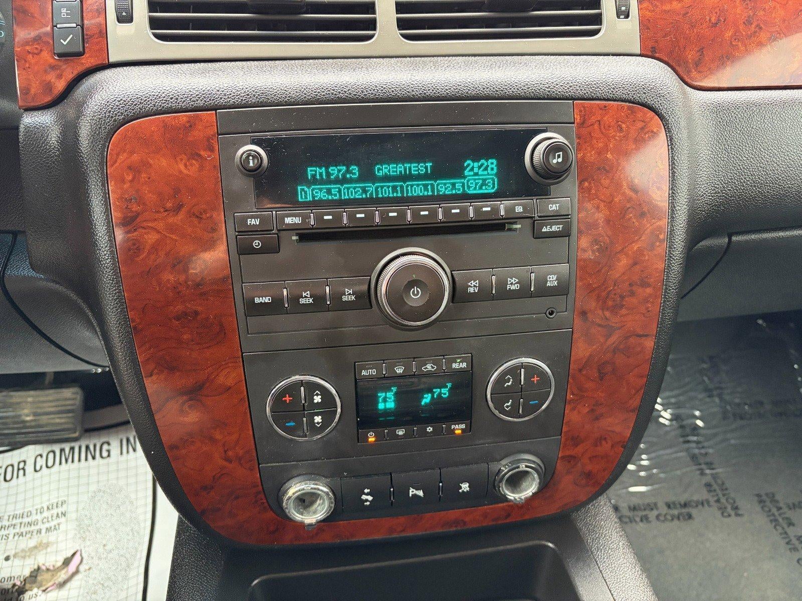 2010 Chevrolet Suburban LT, Remote Start, Heated Front Seats, Bose Audio