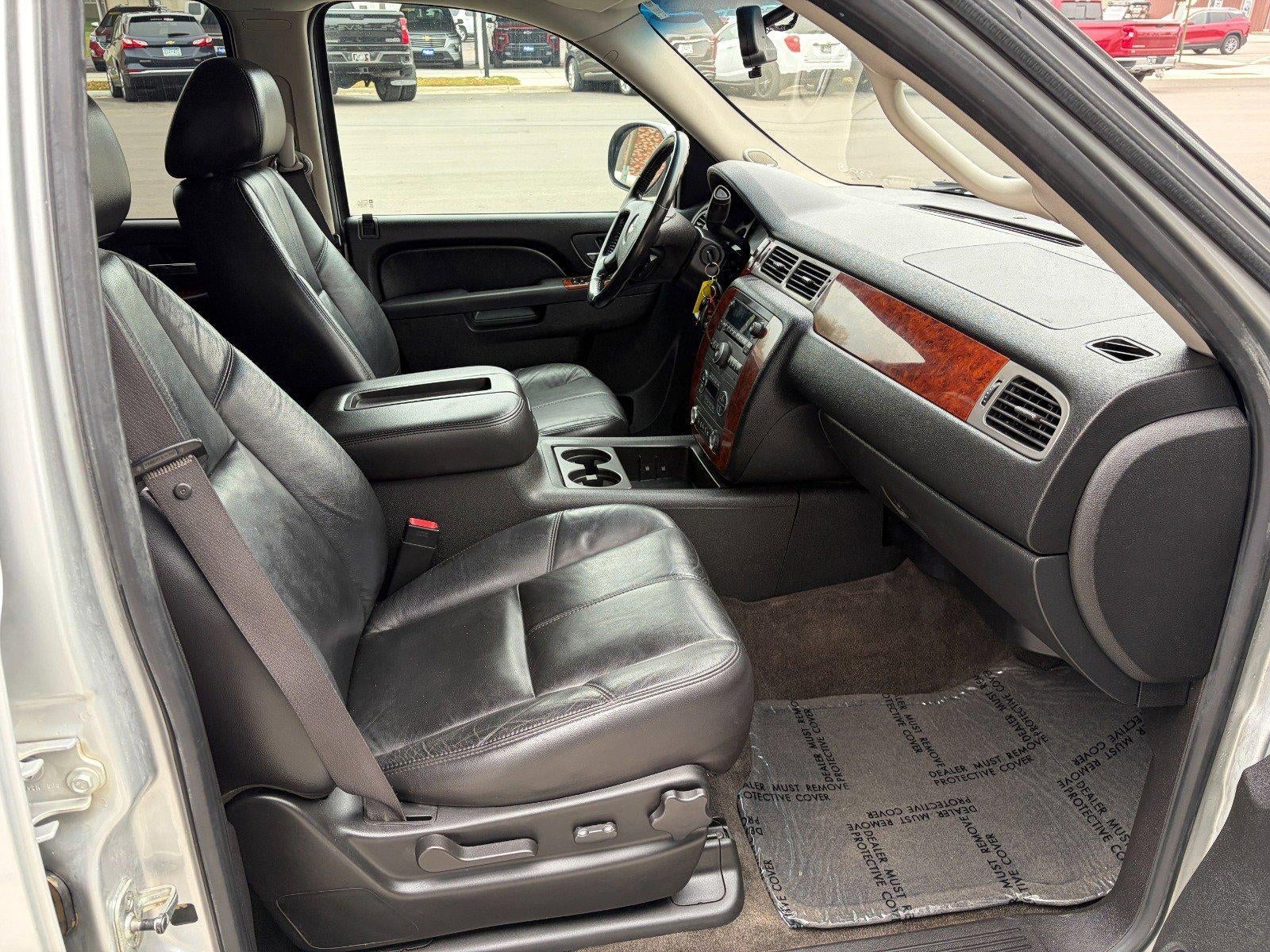 2010 Chevrolet Suburban LT, Remote Start, Heated Front Seats, Bose Audio