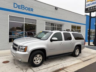 2010 Chevrolet Suburban LT, Remote Start, Heated Front Seats, Bose Audio