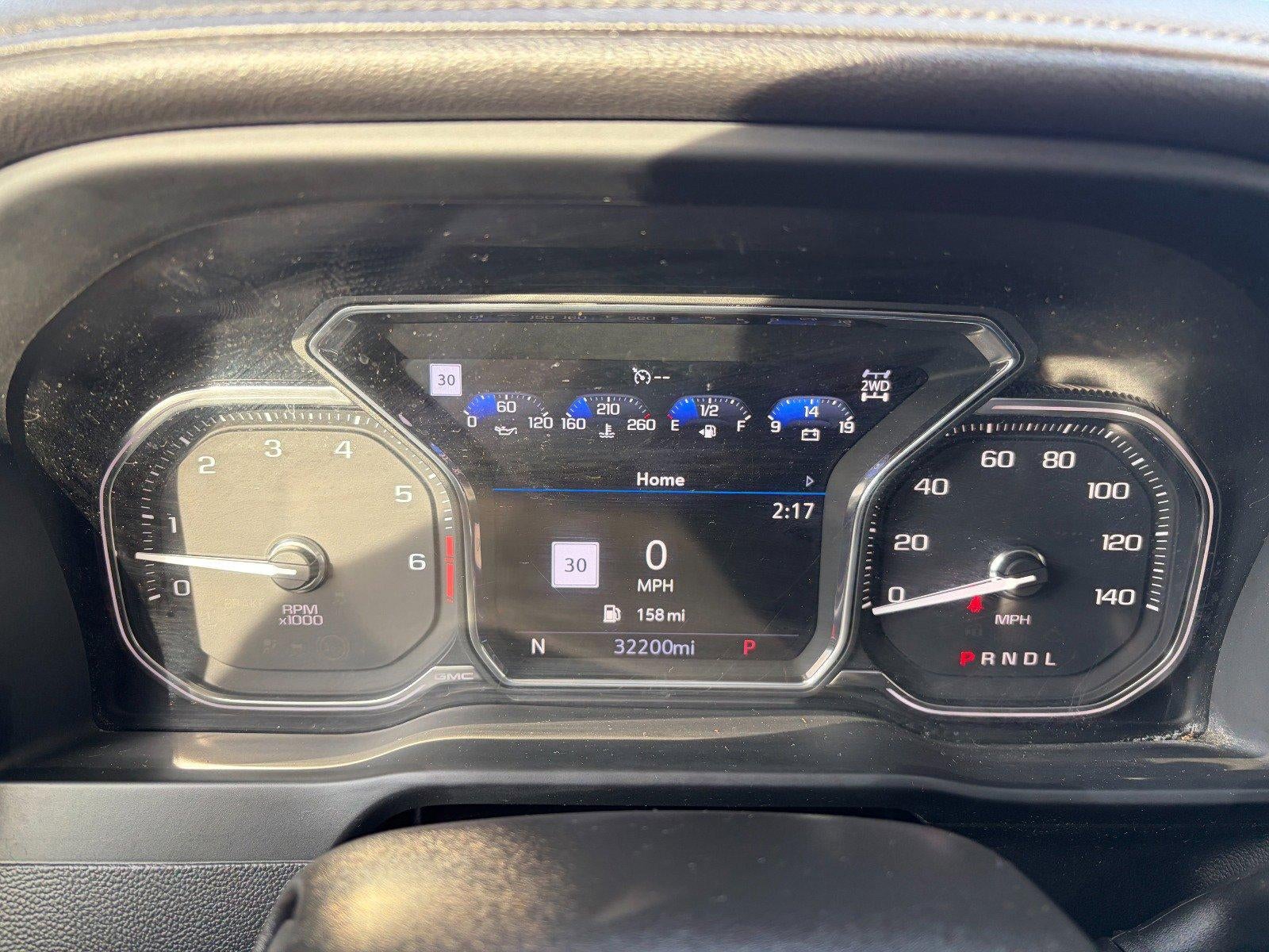 2023 GMC Sierra 2500 HD Denali, Safety I & II Pkg, Driver Alert I & II Pkg, 5th Wheel Prep Pkg, Sunroof